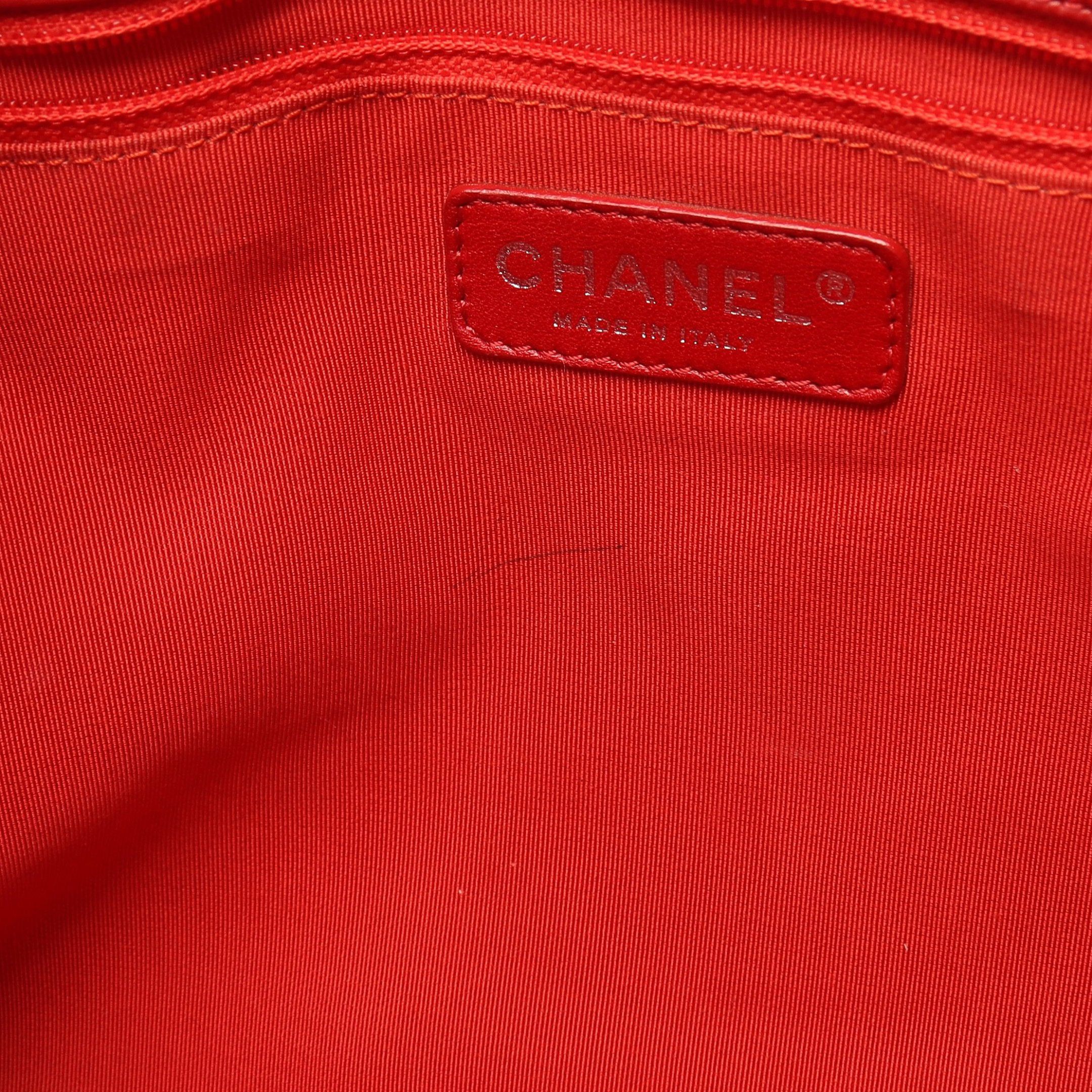 Chanel Chanel Matelasse Grand Shopping Gst Chain Shoulder Bag Tote Caviar Skin Red Silver Hardware Size ONE SIZE - 7 Thumbnail