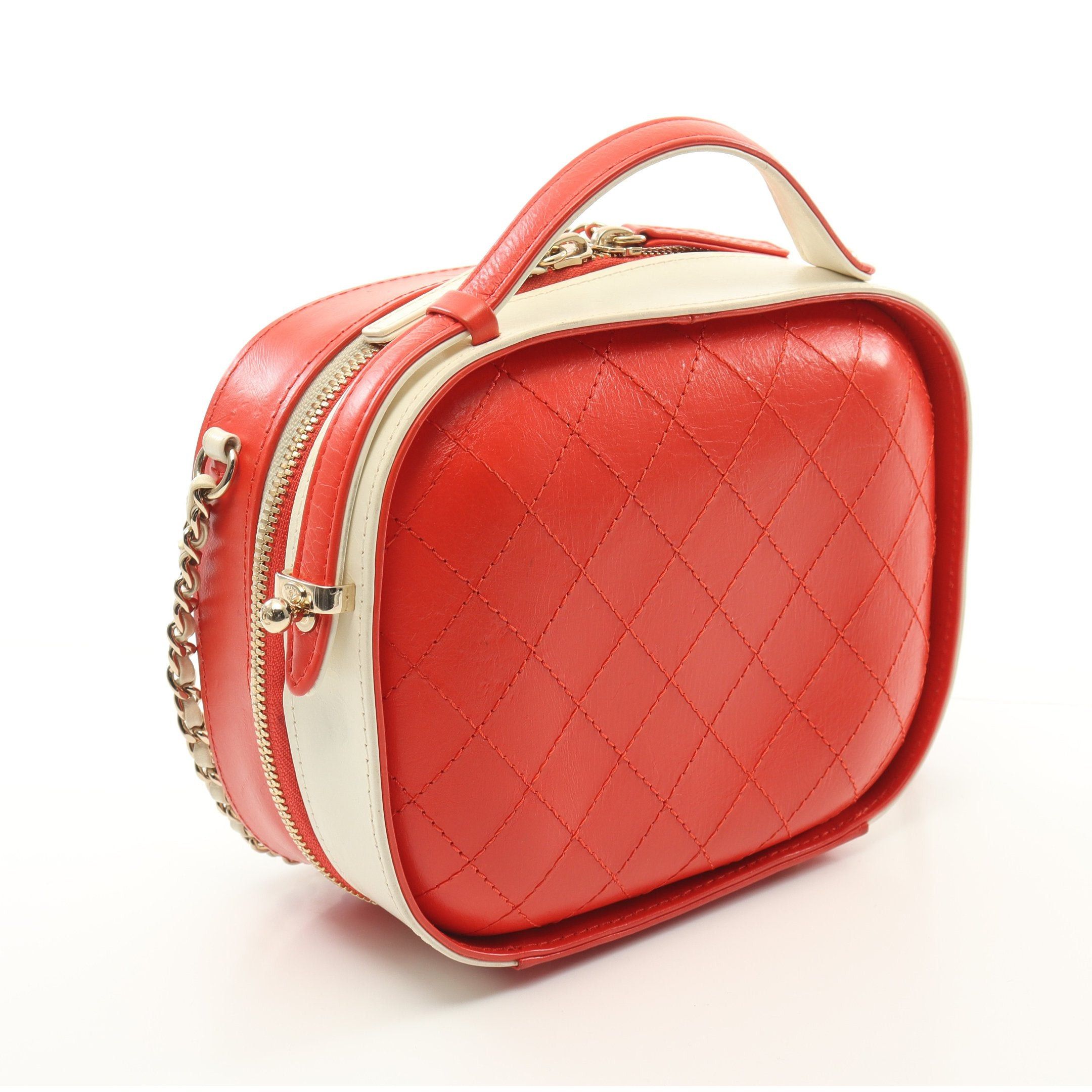 Chanel Chanel Chain Shoulder Bag Leather Off White Red Gold Hardware Size ONE SIZE - 2 Thumbnail