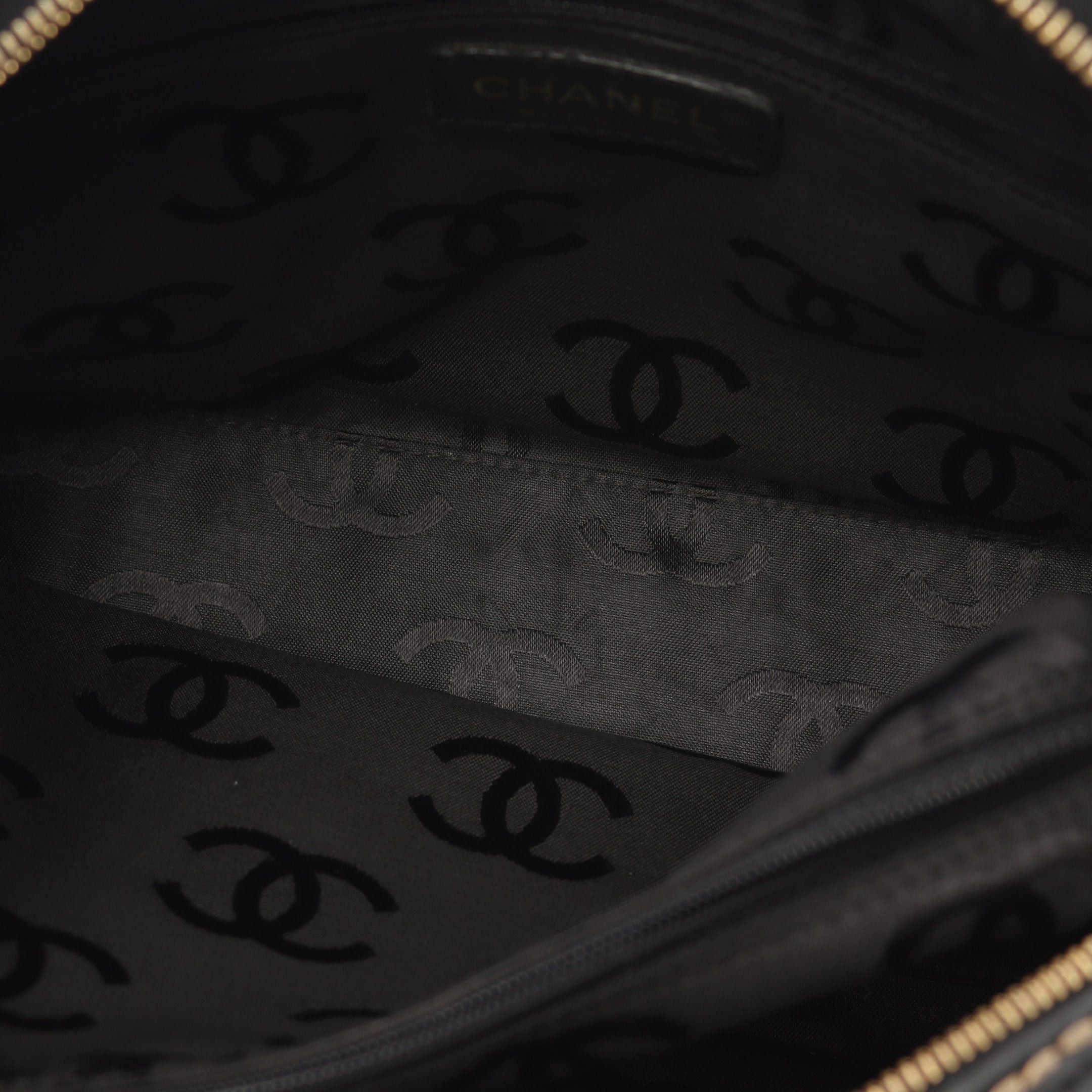 Chanel Chanel Wild Stitch Handbag Leather Black Gold Hardware Size ONE SIZE - 6 Thumbnail