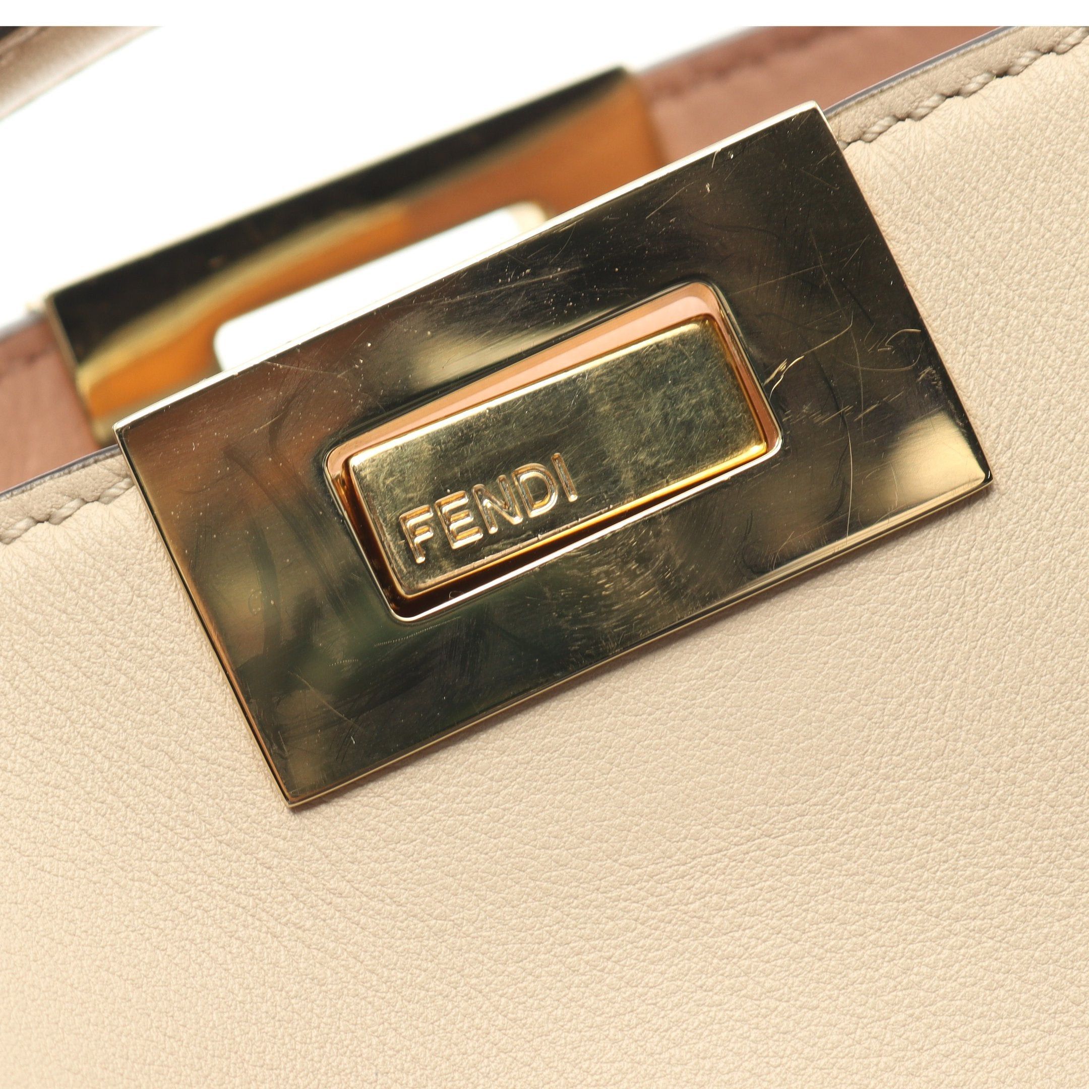 Fendi Fendi Peekaboo Essential Handbag Leather Beige Size ONE SIZE - 6 Thumbnail