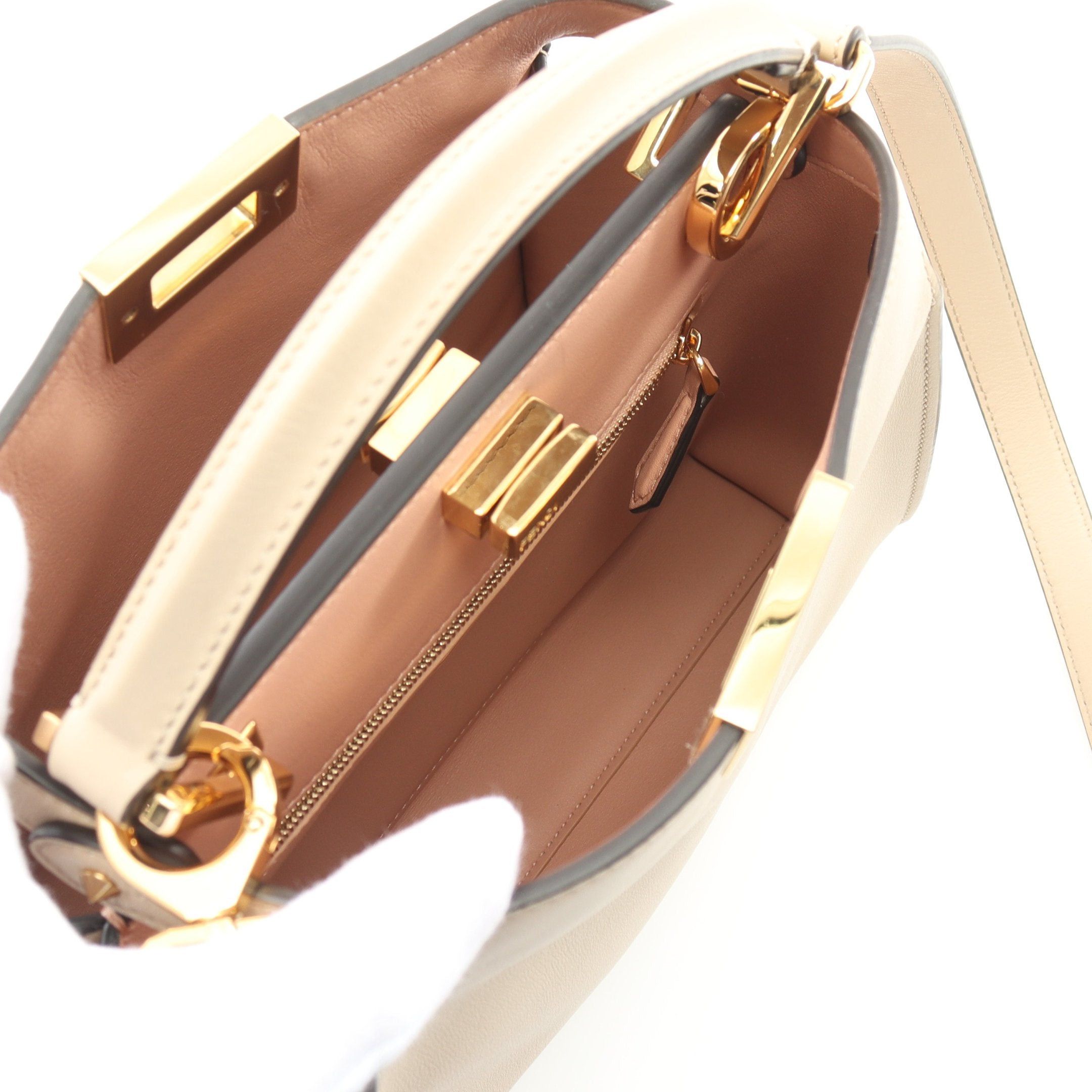 Fendi Fendi Peekaboo Essential Handbag Leather Beige Size ONE SIZE - 3 Thumbnail