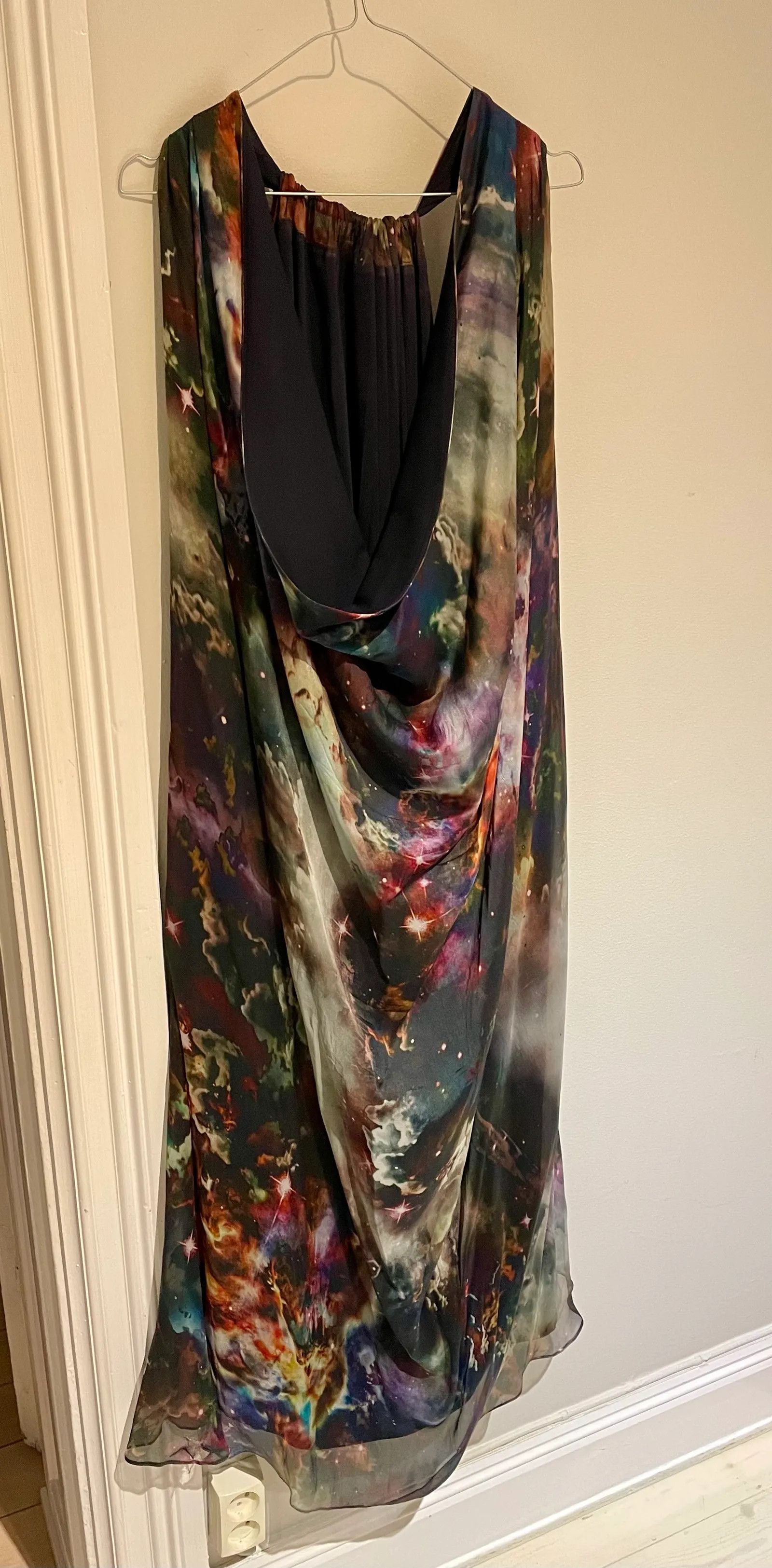Whyred Whyred Dress Size M / US 6-8 / IT 42-44 - 2 Thumbnail