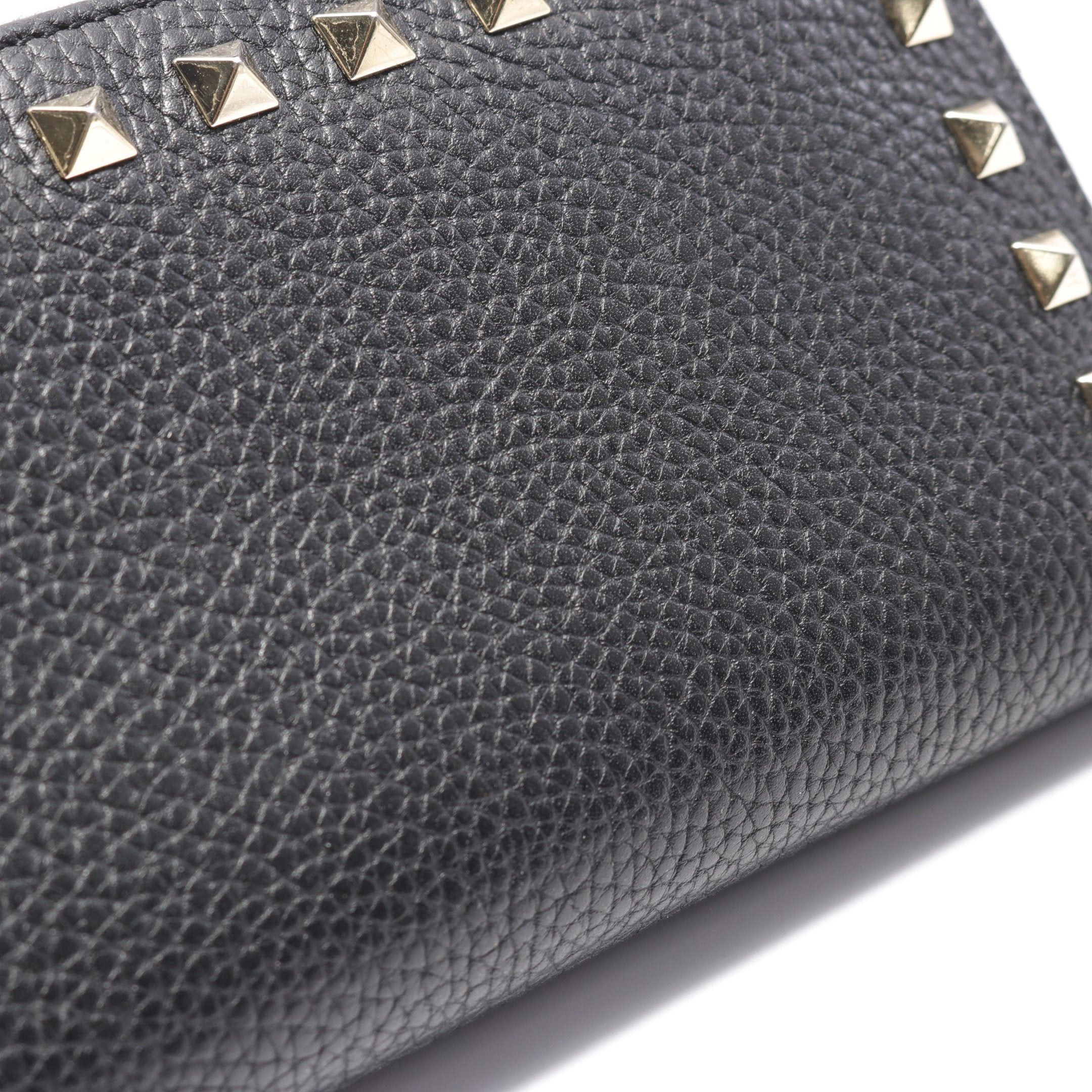 Valentino Valentino Rockstud Round Zipper Long Wallet Leather Black Size ONE SIZE - 10 Thumbnail