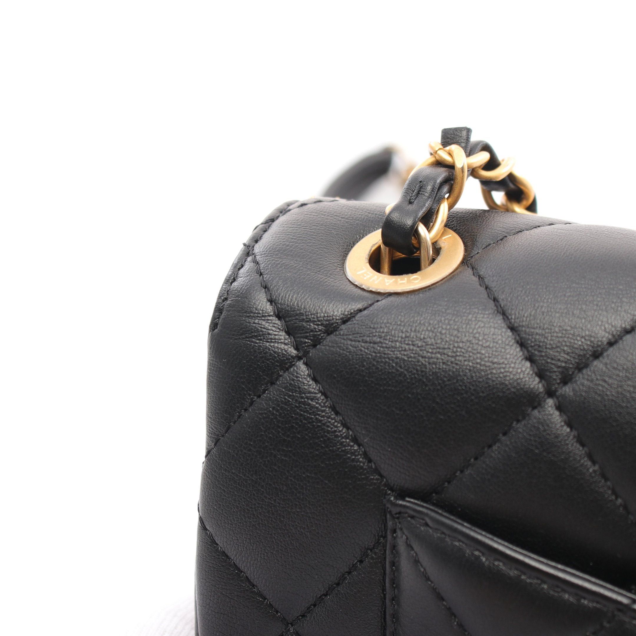Chanel Chanel Mini Flap Bag Matelasse Chain Shoulder Lambskin Black Gold Hardware Size ONE SIZE - 8 Thumbnail