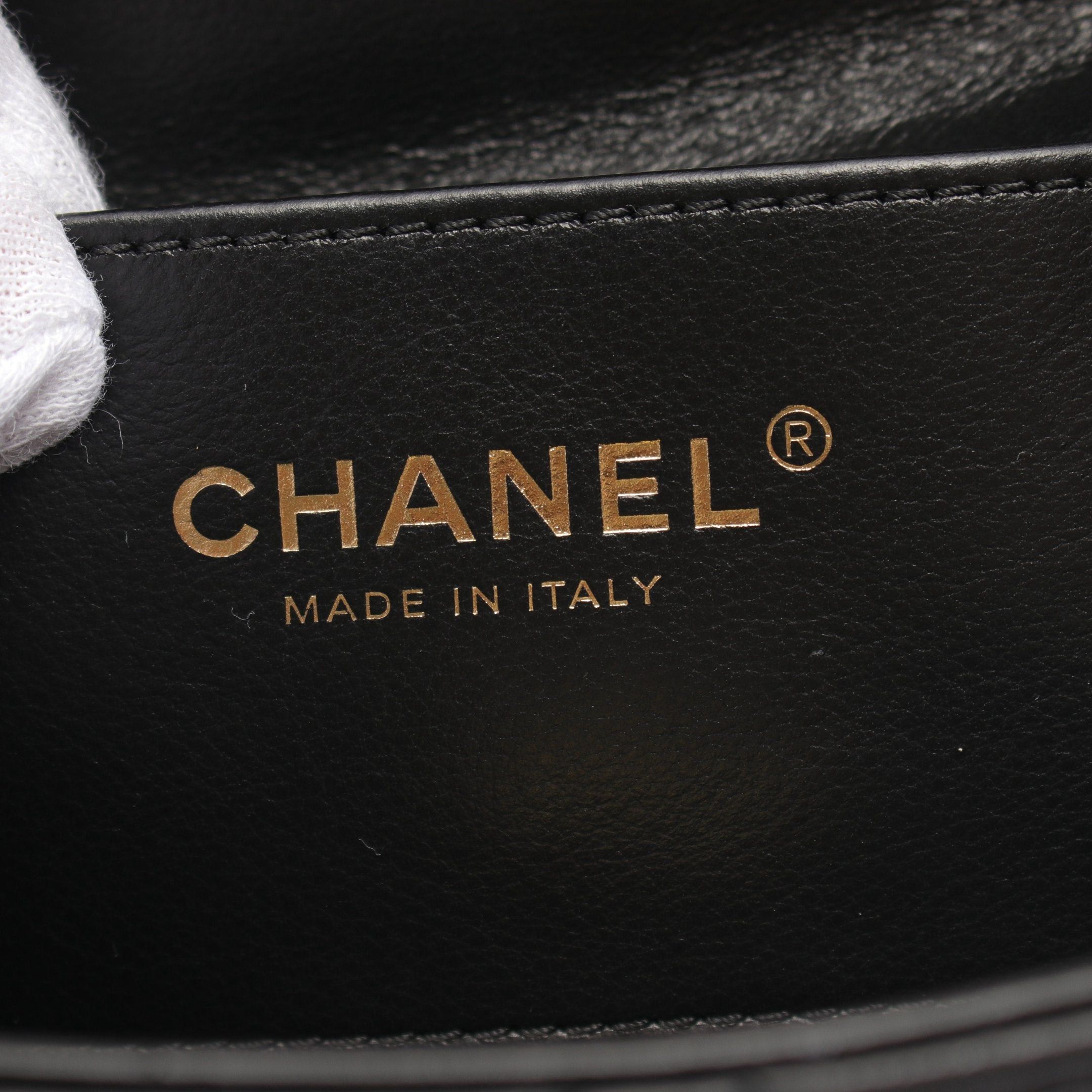 Chanel Chanel Mini Flap Bag Matelasse Chain Shoulder Lambskin Black Gold Hardware Size ONE SIZE - 4 Thumbnail