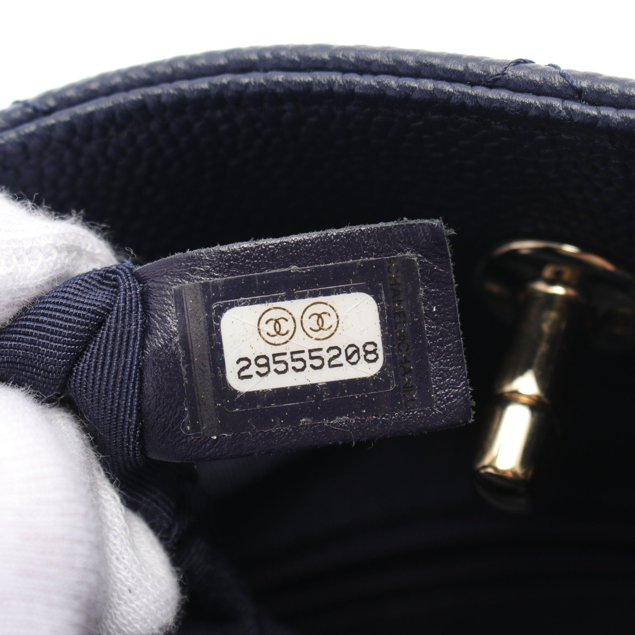 Chanel Chanel Matelasse Chain Shoulder Bag Caviar Skin Navy Gold Hardware Size ONE SIZE - 5 Thumbnail