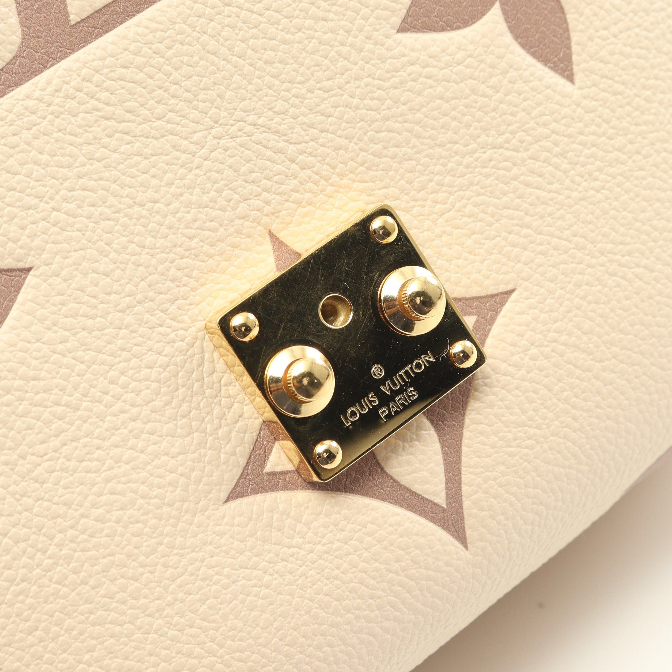 Louis Vuitton Louis Vuitton Pochette Metis Mm Monogram Empreinte Claim Handbag Leather Beige Size ONE SIZE - 5 Thumbnail