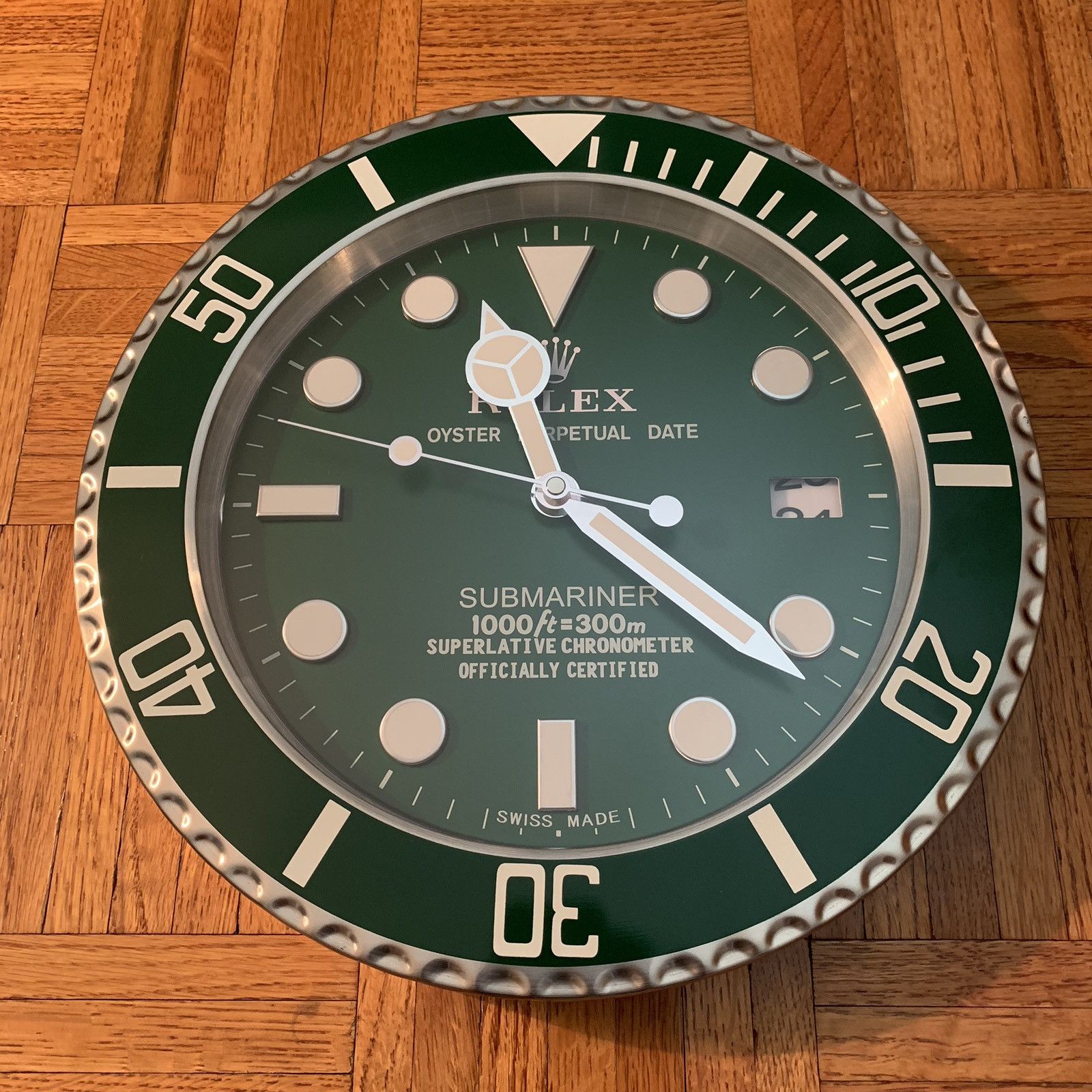 Rolex Rolex Oyster Submariner Hulk Wall Clock Size ONE SIZE - 1 Preview