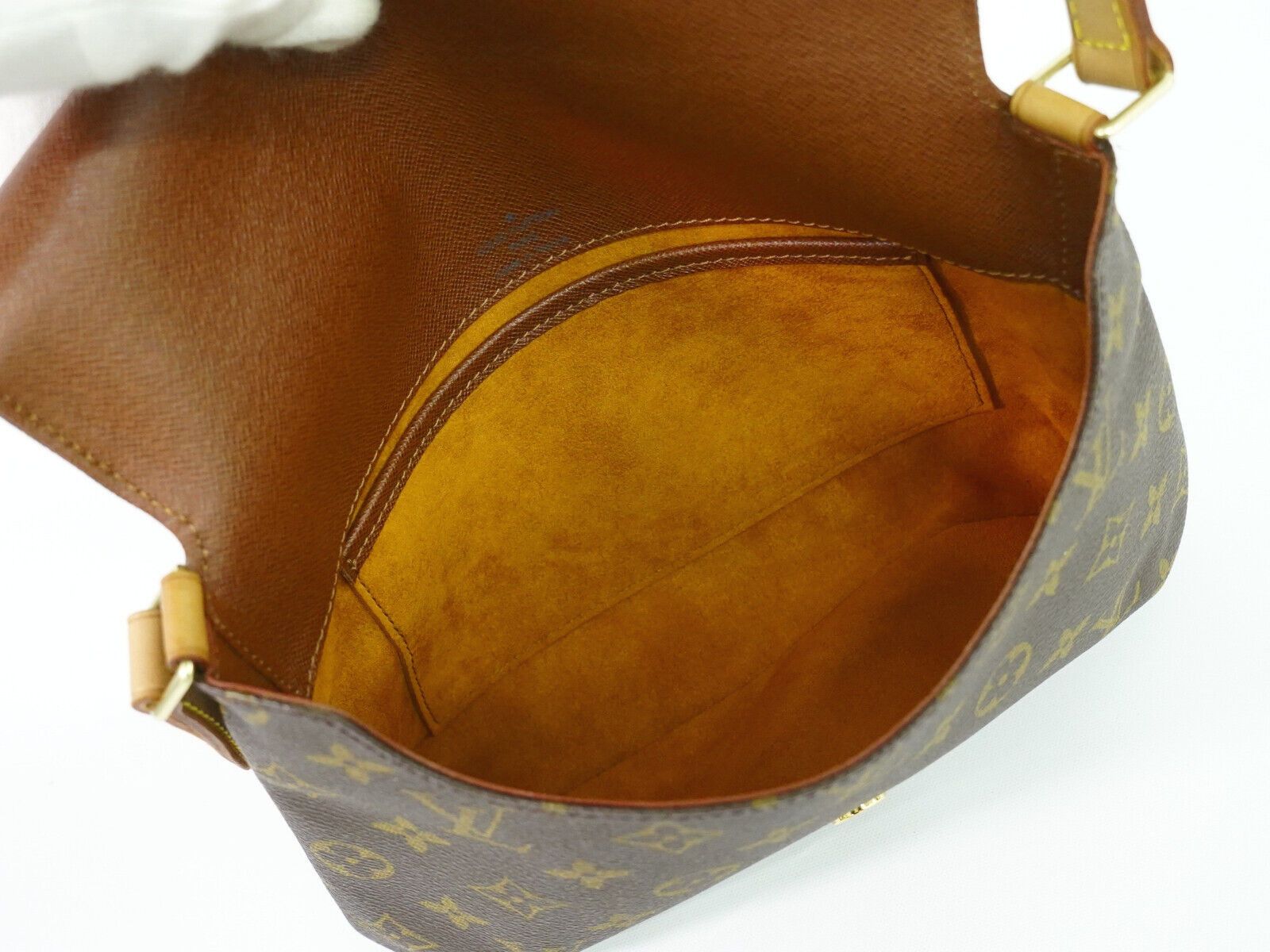 Louis Vuitton Louis Vuitton Musette Tango handbag Size ONE SIZE - 6 Thumbnail
