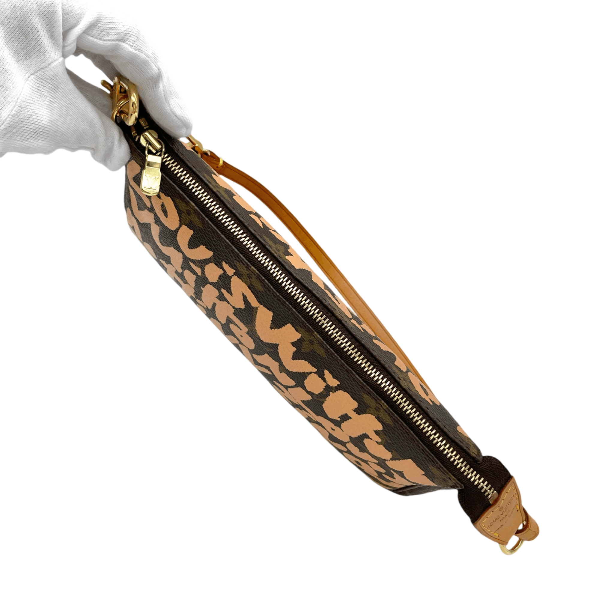 Louis Vuitton Louis Vuitton Monogram Graffiti Accessory Wallet M92193 Size ONE SIZE - 5 Thumbnail