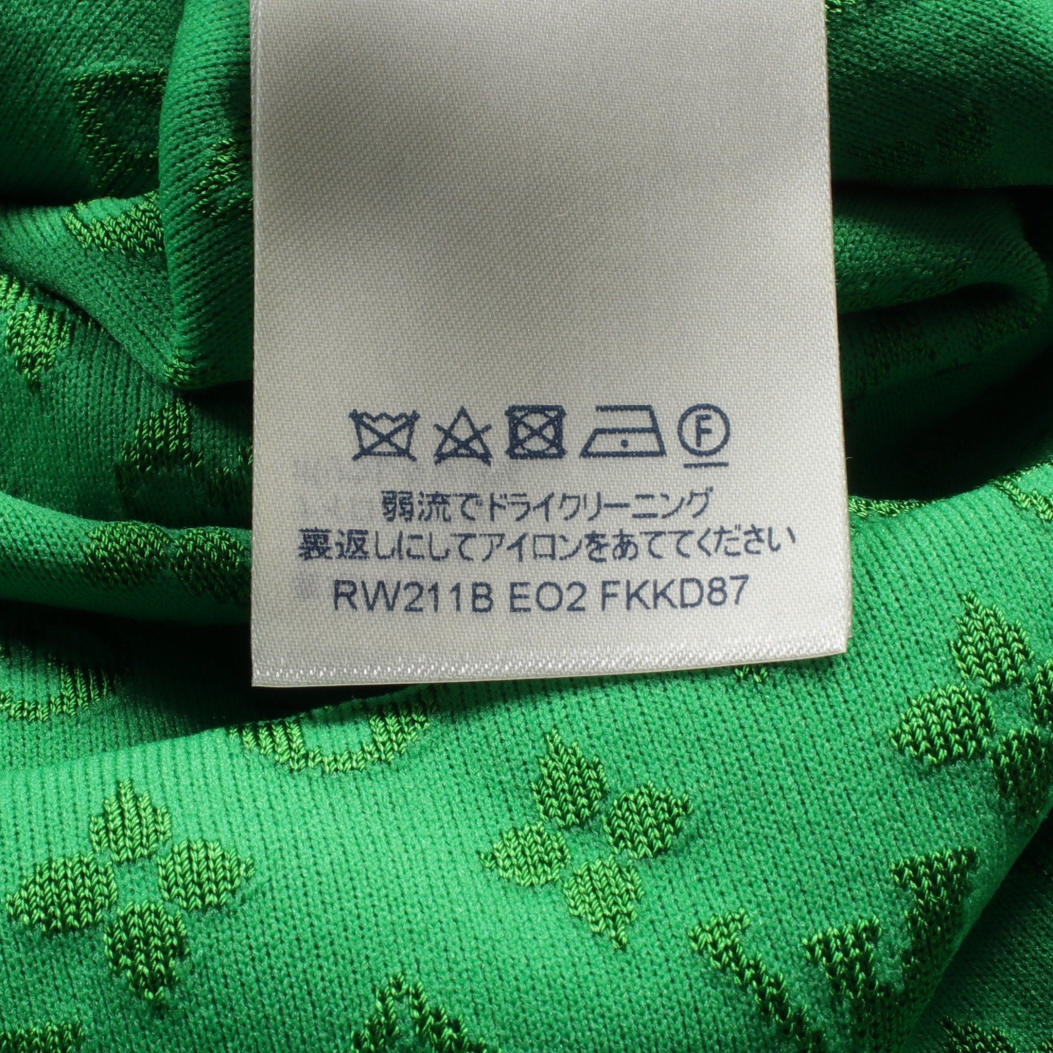 Louis Vuitton Louis Vuitton Monogram One Piece No Sleeve Silk Nylon Green Size ONE SIZE - 6 Thumbnail