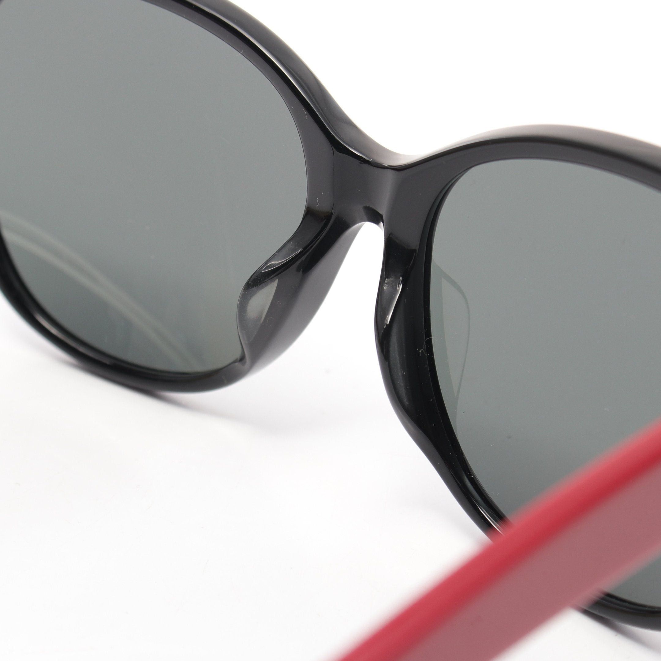 Gucci Gucci Interlocking G Bee Sunglasses Black Red Size ONE SIZE - 8 Thumbnail