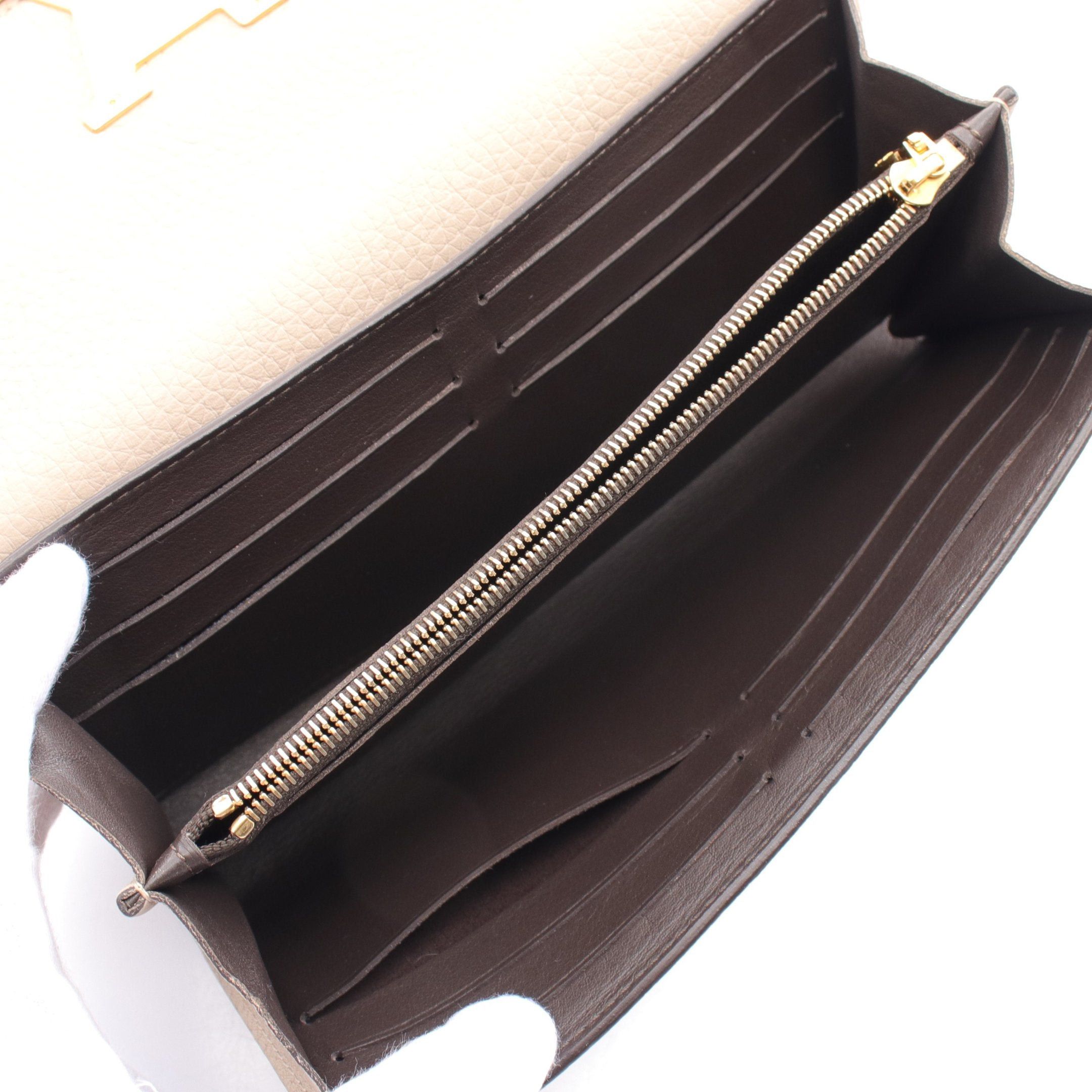 Louis Vuitton Louis Vuitton Portefeuil Capucines Carré Bi-Fold Long Wallet Taurillon Leather Gray Beige Size ONE SIZE - 3 Thumbnail