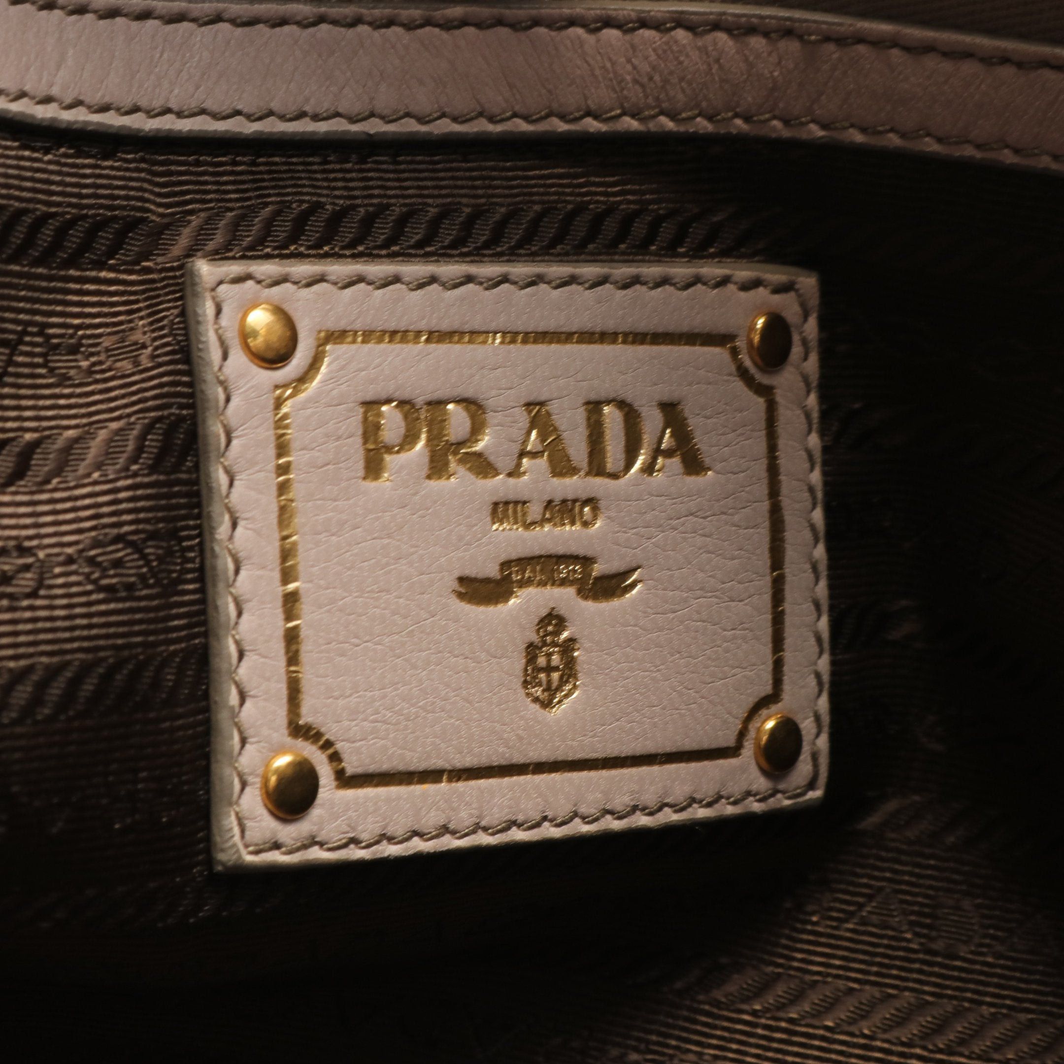 Prada Prada Nappa Gaufre Handbag Leather Gray Size ONE SIZE - 4 Thumbnail