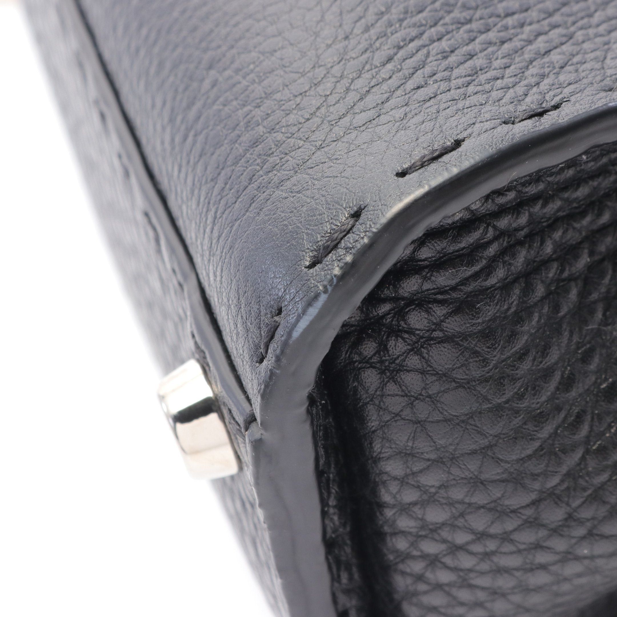 Fendi Fendi Peekaboo Regular Selleria Handbag Leather Black Size ONE SIZE - 5 Thumbnail