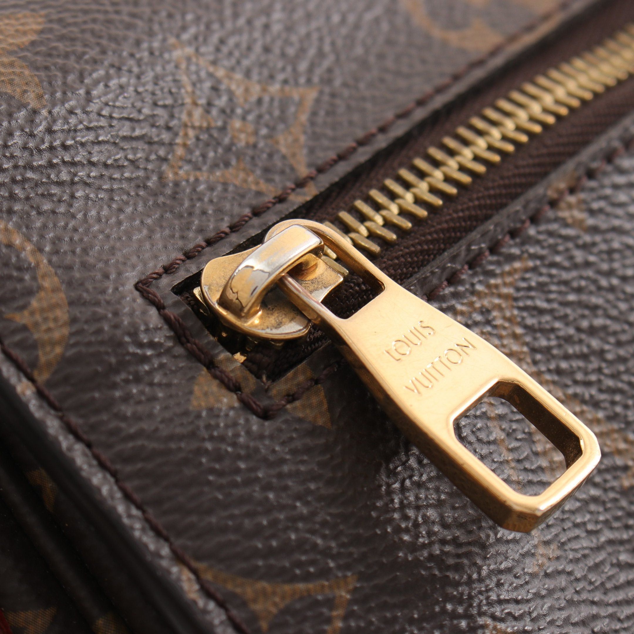 Louis Vuitton Pochette Metis Mm Monogram Handbag Leather Brown