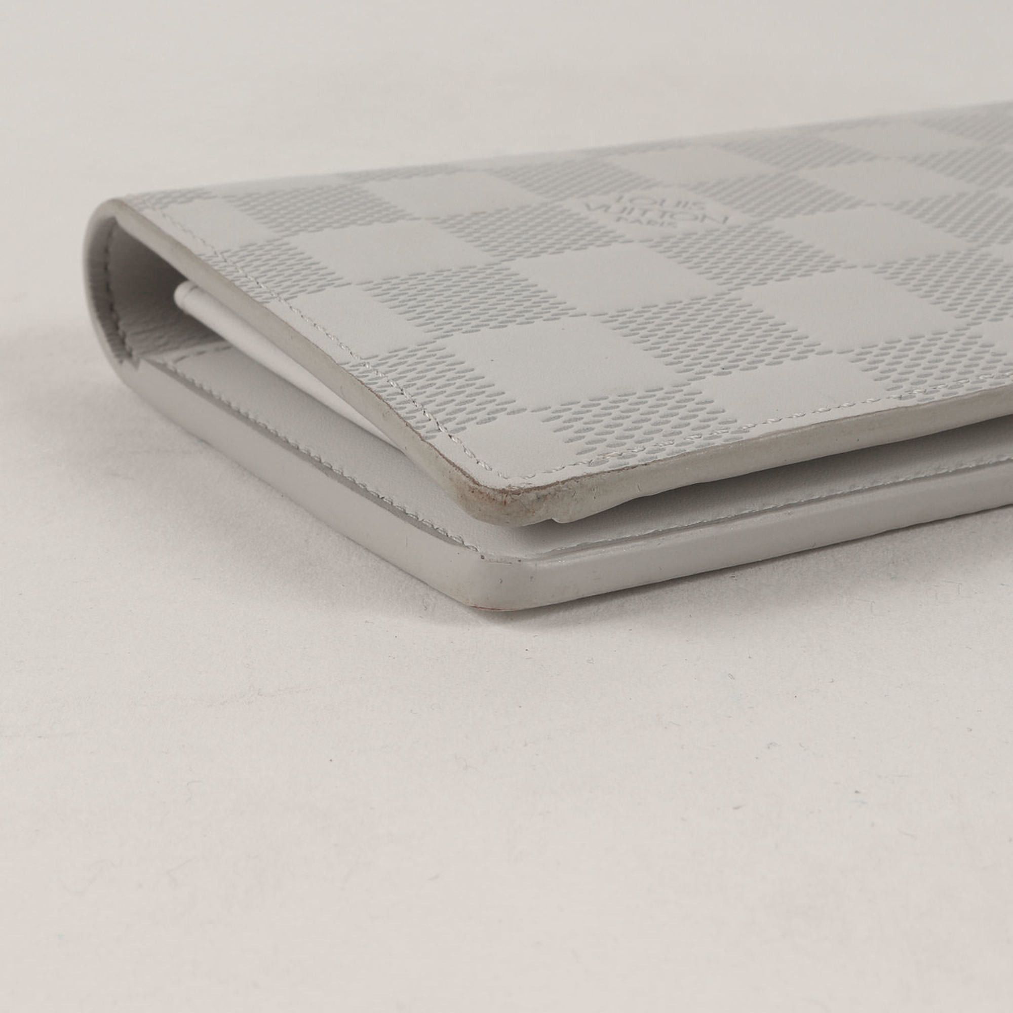Louis Vuitton LOUIS VUITTON Damier Infinie Portefeuille Brazza NM (N60335) Long Wallet White Accessory Size ONE SIZE - 8 Thumbnail