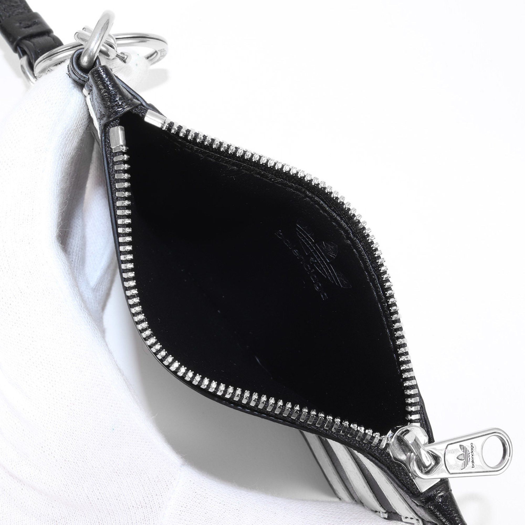 Balenciaga BALENCIAGA adidas Trefoil Leather Neck Strap Fragment Case (721894) Black Collaboration Size ONE SIZE - 4 Thumbnail