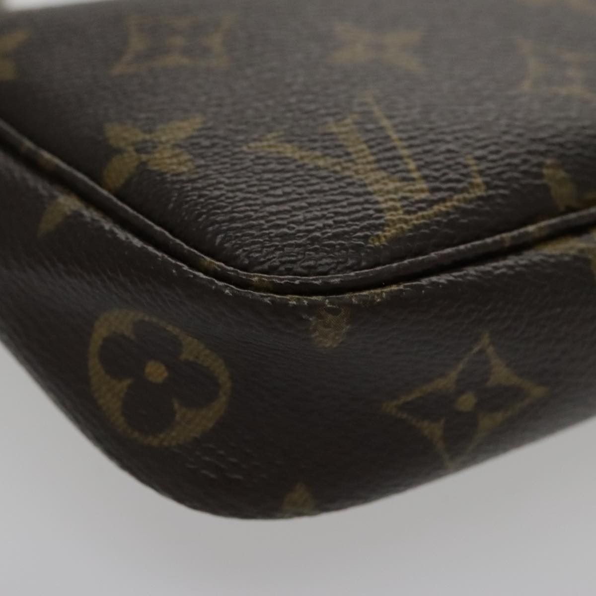 Louis Vuitton Pochette Accessoire Brown Canvas Clutch Bag (Pre-Owned) Size ONE SIZE - 9 Thumbnail
