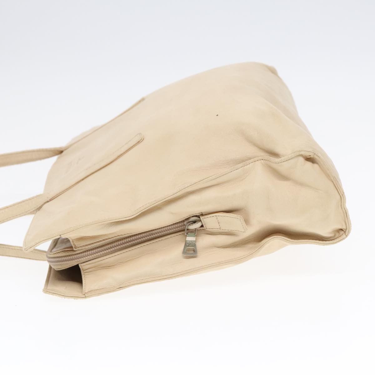 Prada Beige Leather Shoulder Bag (Pre-Owned) Size ONE SIZE - 4 Thumbnail