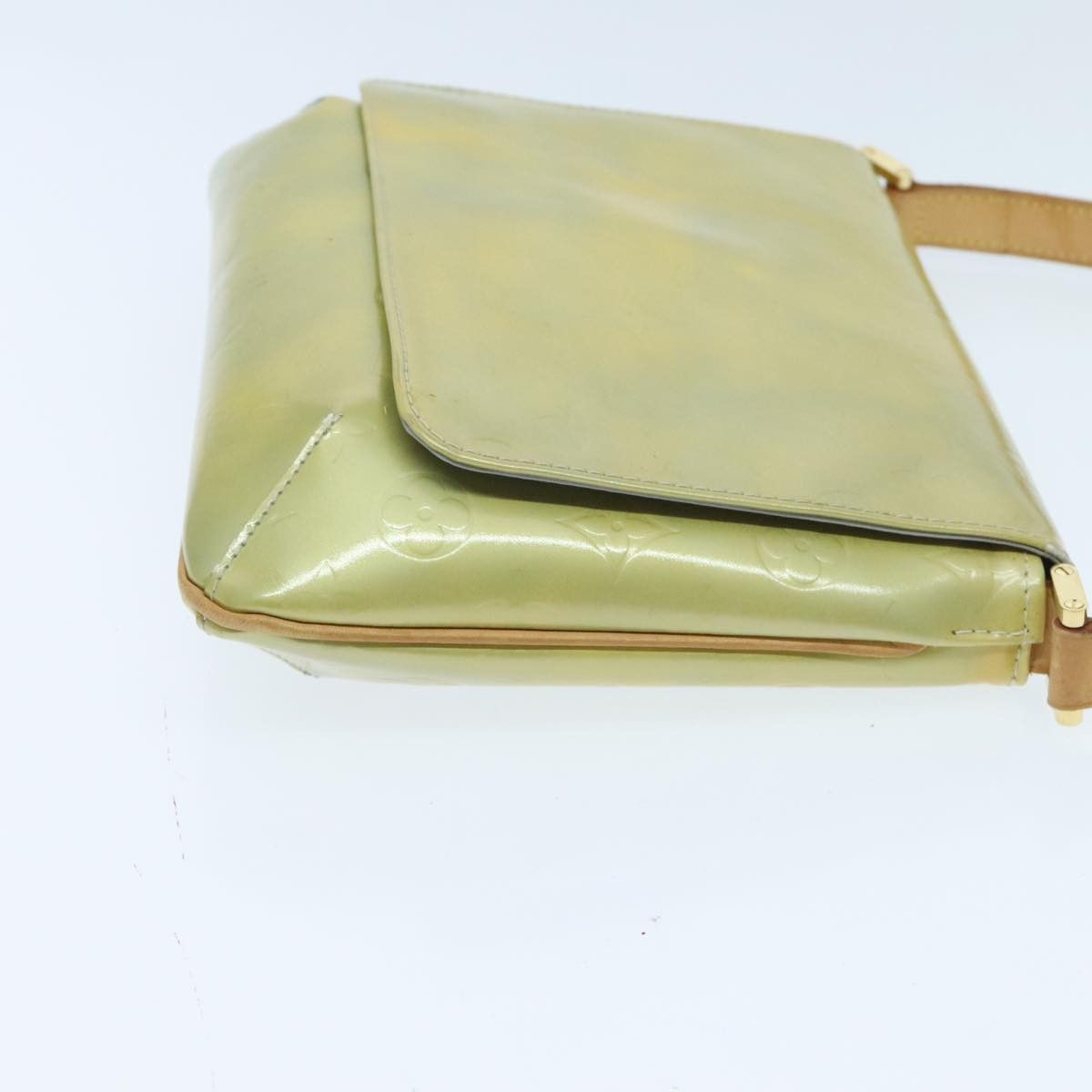Louis Vuitton Thompson Street Green Patent Leather Shoulder Bag Size ONE SIZE - 3 Thumbnail