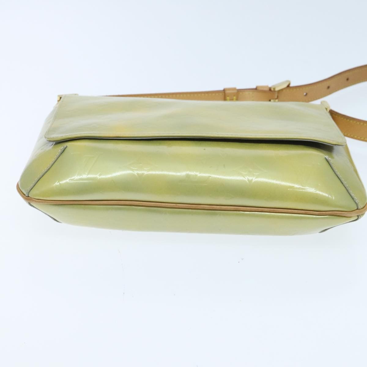 Louis Vuitton Thompson Street Green Patent Leather Shoulder Bag Size ONE SIZE - 17 Thumbnail