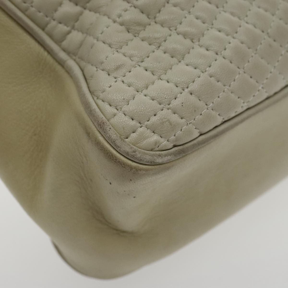 Bally Beige Leather Shoulder Bag (Pre-Owned) Size ONE SIZE - 9 Thumbnail