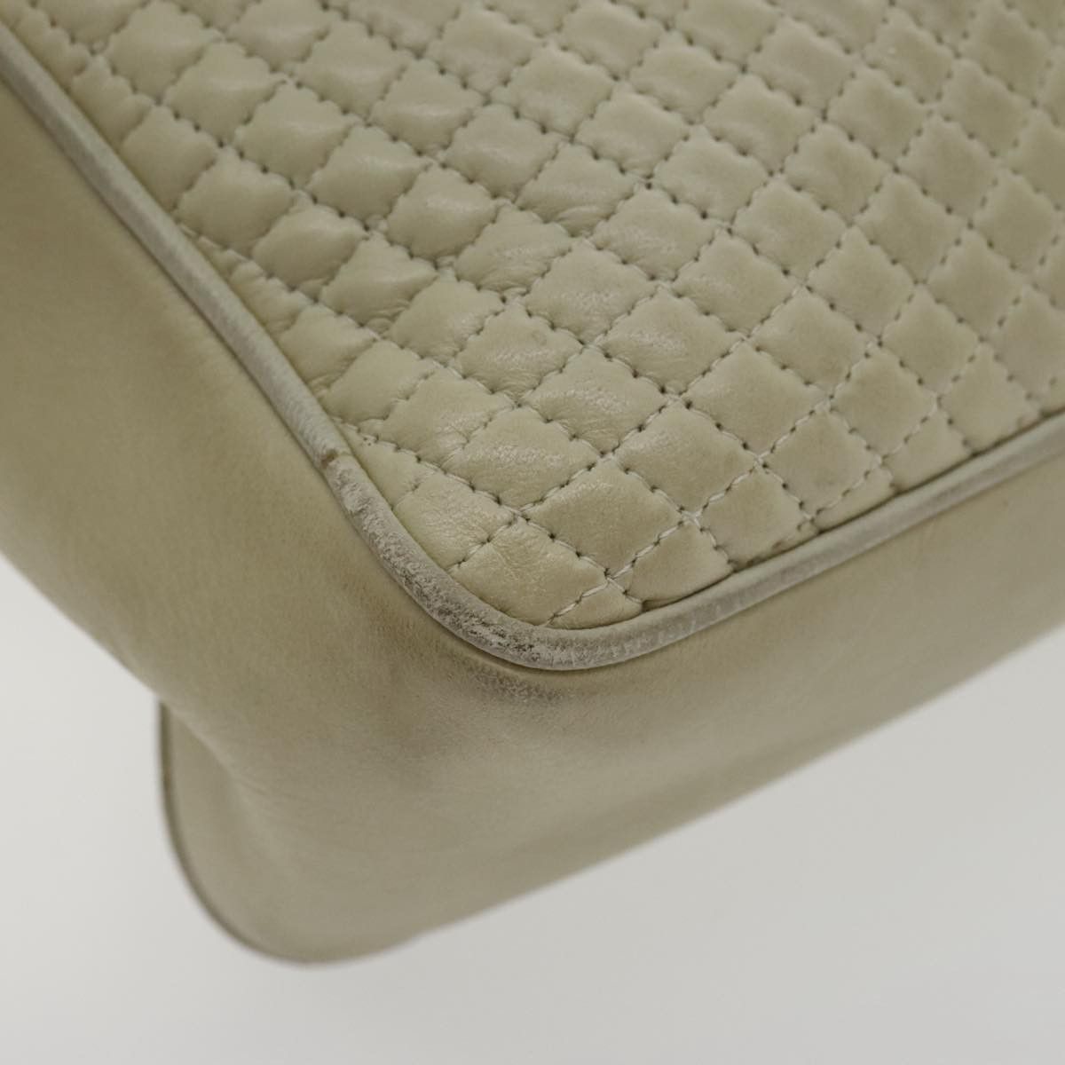 Bally Beige Leather Shoulder Bag (Pre-Owned) Size ONE SIZE - 7 Thumbnail