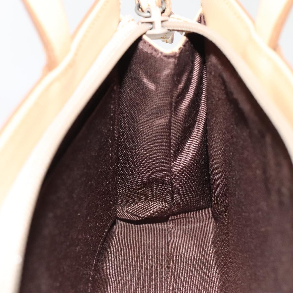 Burberry Beige Leather Handbag (Pre-Owned) Size ONE SIZE - 19 Thumbnail