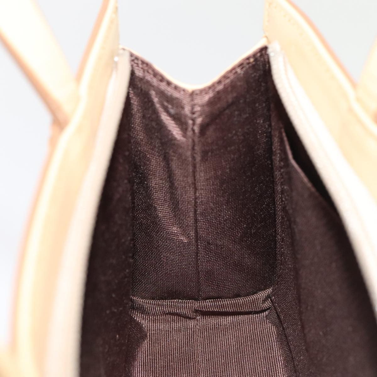Burberry Beige Leather Handbag (Pre-Owned) Size ONE SIZE - 20 Thumbnail