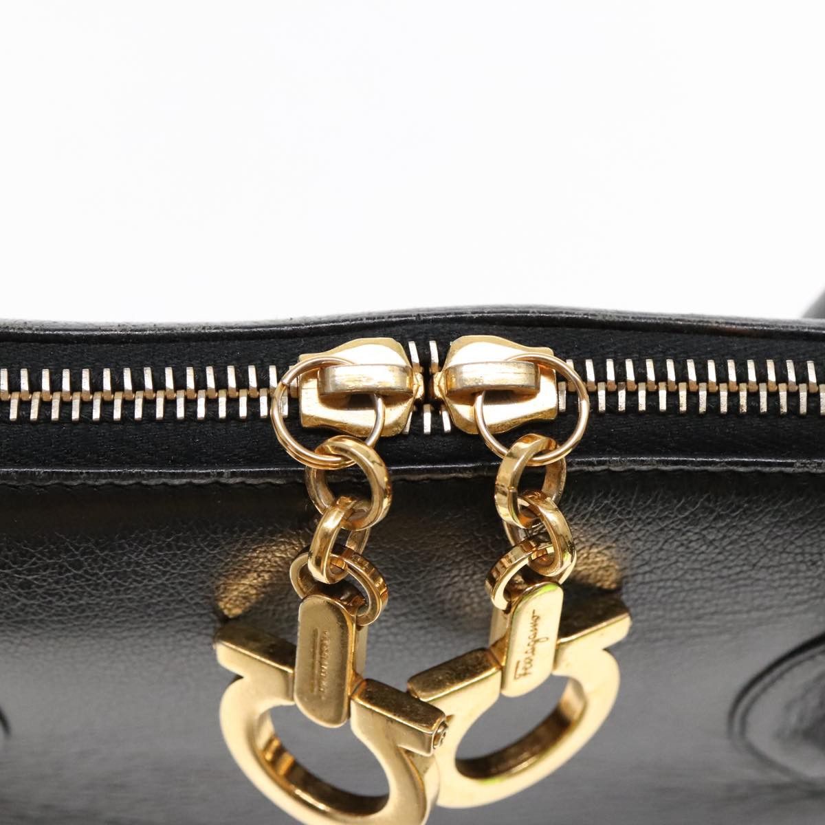 Salvatore Ferragamo Gancini Black Leather Handbag (Pre-Owned) Size ONE SIZE - 19 Thumbnail
