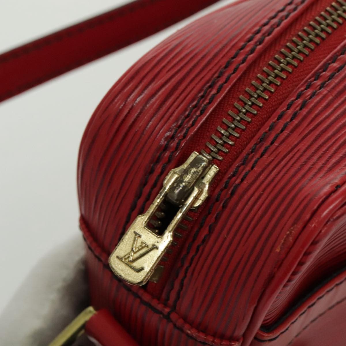 Louis Vuitton Trocadero 23 Red Leather Shoulder Bag (Pre-Owned) Size ONE SIZE - 13 Thumbnail