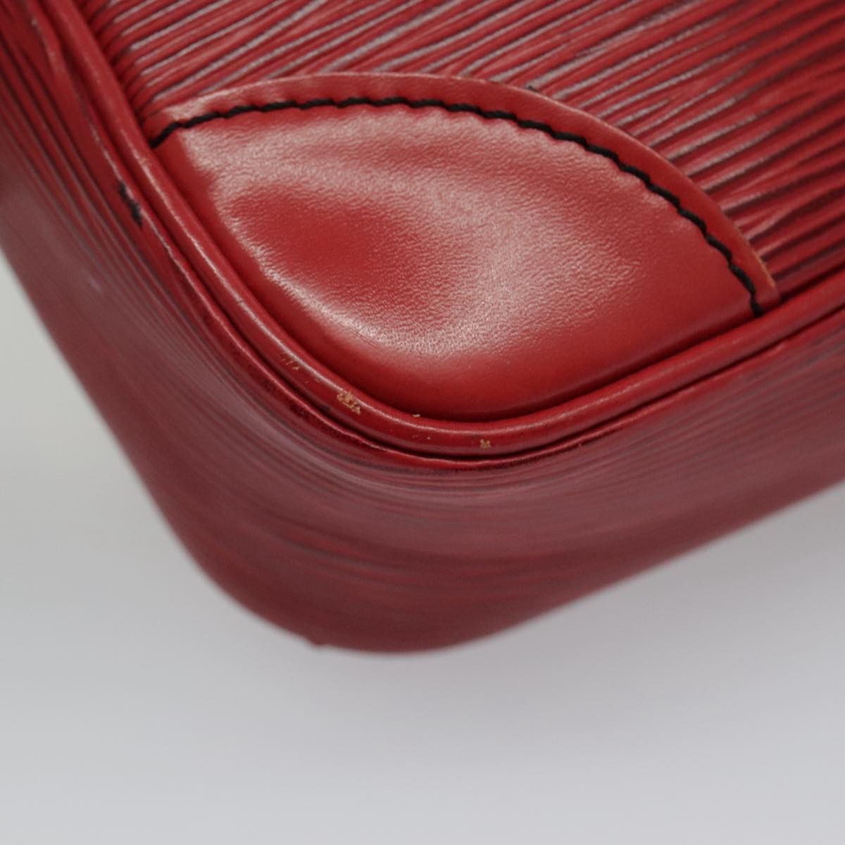 Louis Vuitton Trocadero 23 Red Leather Shoulder Bag (Pre-Owned) Size ONE SIZE - 6 Thumbnail