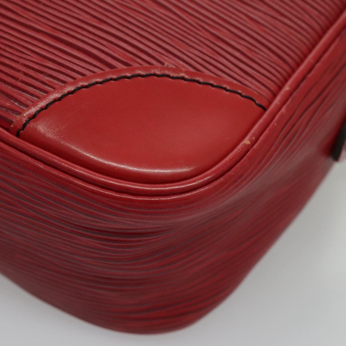 Louis Vuitton Trocadero 23 Red Leather Shoulder Bag (Pre-Owned) Size ONE SIZE - 7 Thumbnail