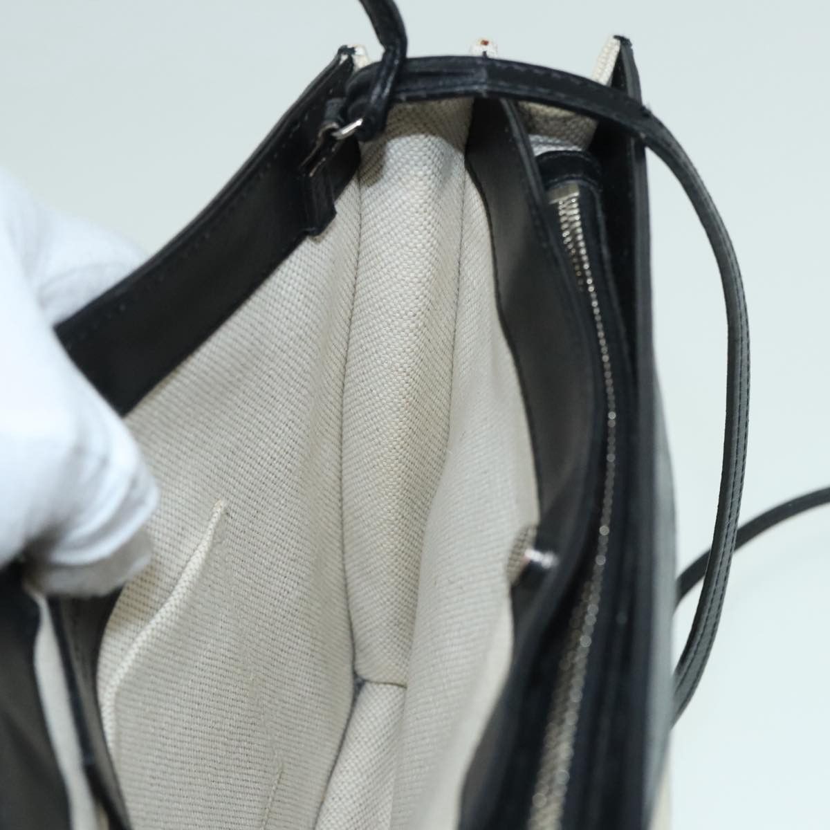 Balenciaga Beige Canvas Shoulder Bag (Pre-Owned) Size ONE SIZE - 10 Thumbnail