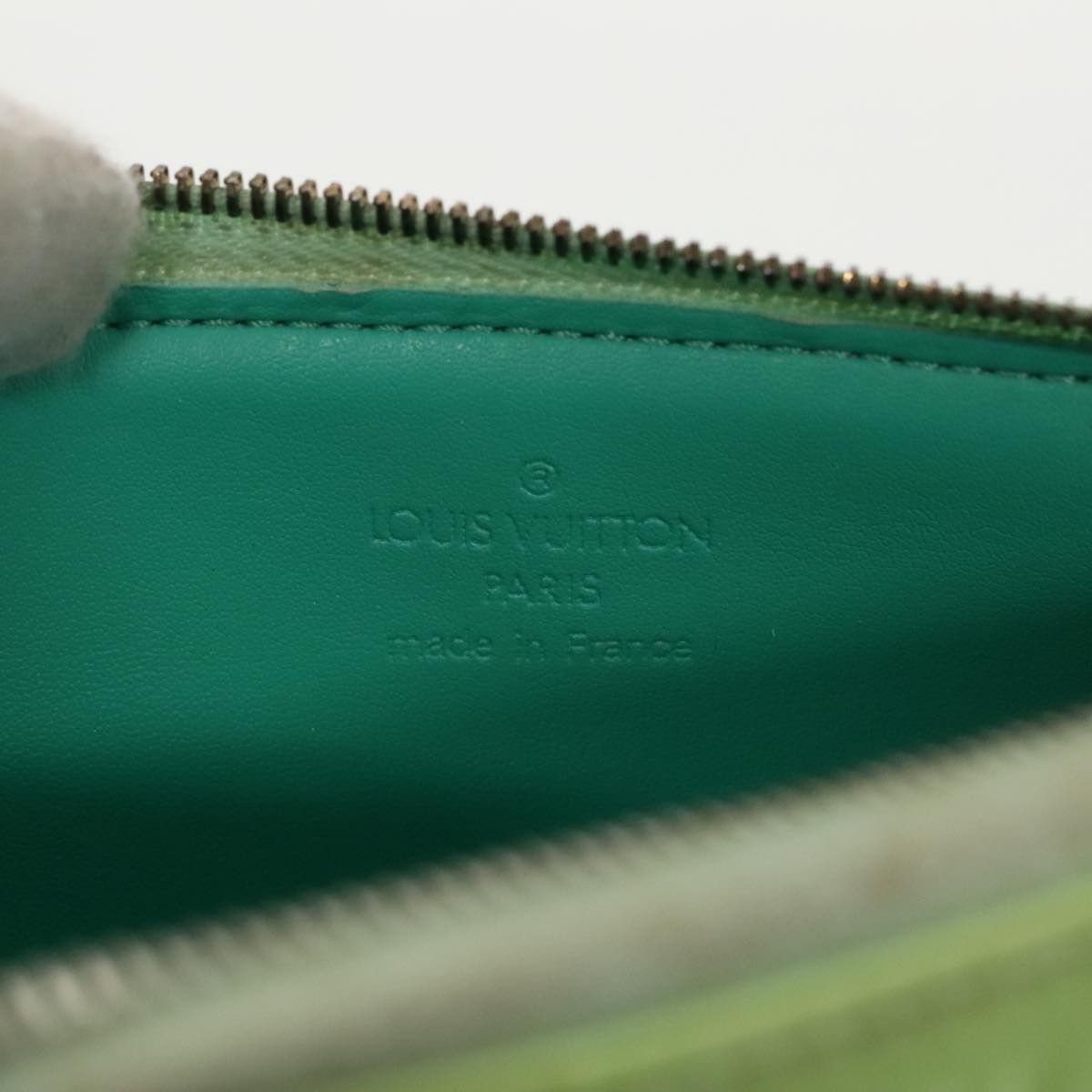 Louis Vuitton Lexington Green Patent Leather Clutch Bag (Pre-Owned) Size ONE SIZE - 15 Thumbnail