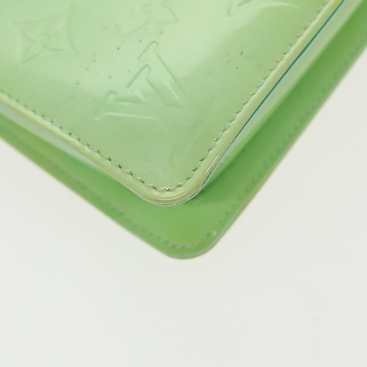 Louis Vuitton Lexington Green Patent Leather Clutch Bag (Pre-Owned) Size ONE SIZE - 8 Thumbnail