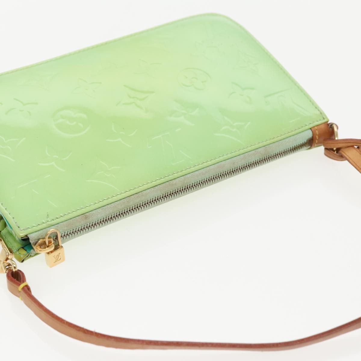 Louis Vuitton Lexington Green Patent Leather Clutch Bag (Pre-Owned) Size ONE SIZE - 18 Thumbnail