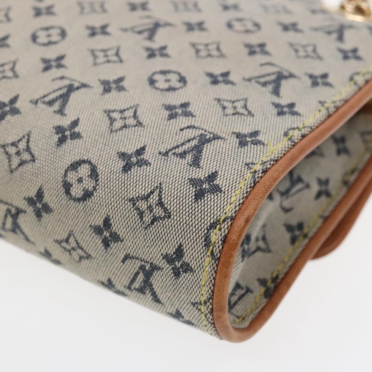 Louis Vuitton Camille Blue Canvas Shoulder Bag (Pre-Owned) Size ONE SIZE - 8 Thumbnail