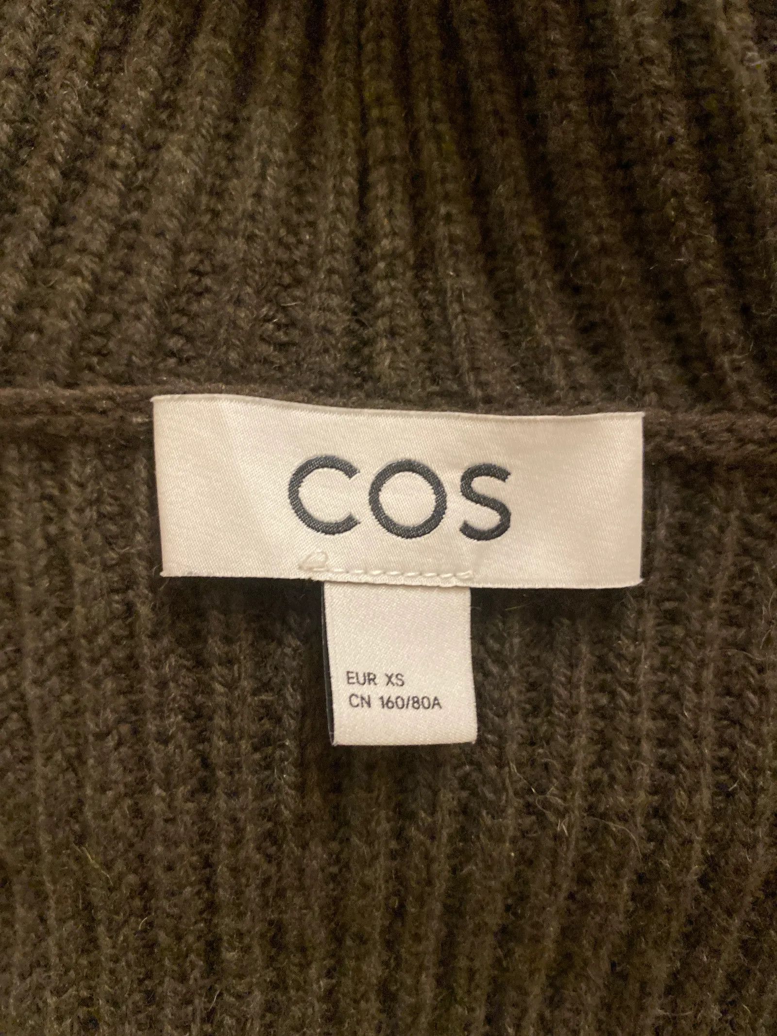 Cos Cos RANDIG POLOTRÖJA I REN ULL Sweater Size XS / US 0-2 / IT 36-38 - 2 Thumbnail