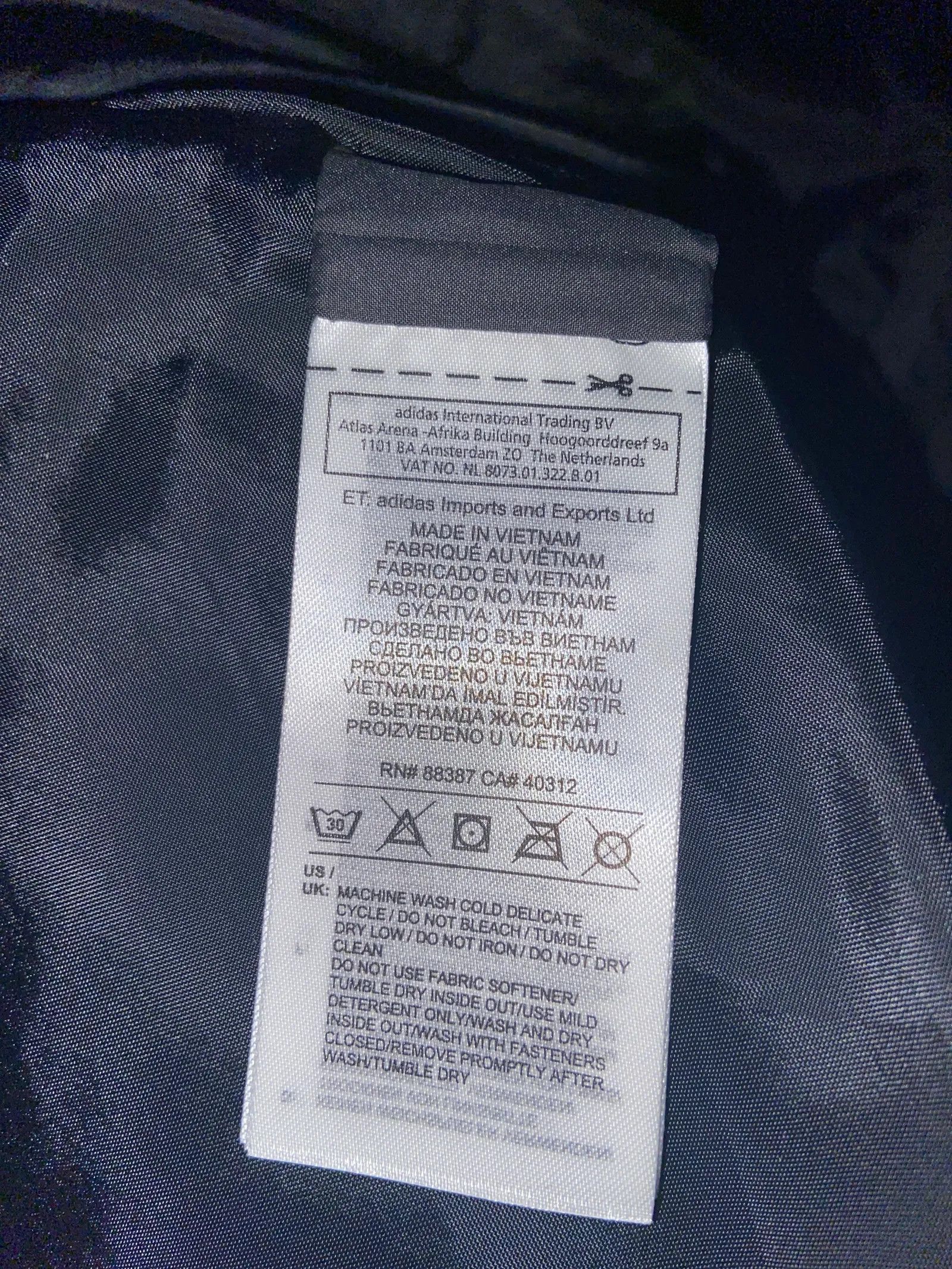 Adidas Adidas Jacket Size S / US 4 / IT 40 - 3 Thumbnail