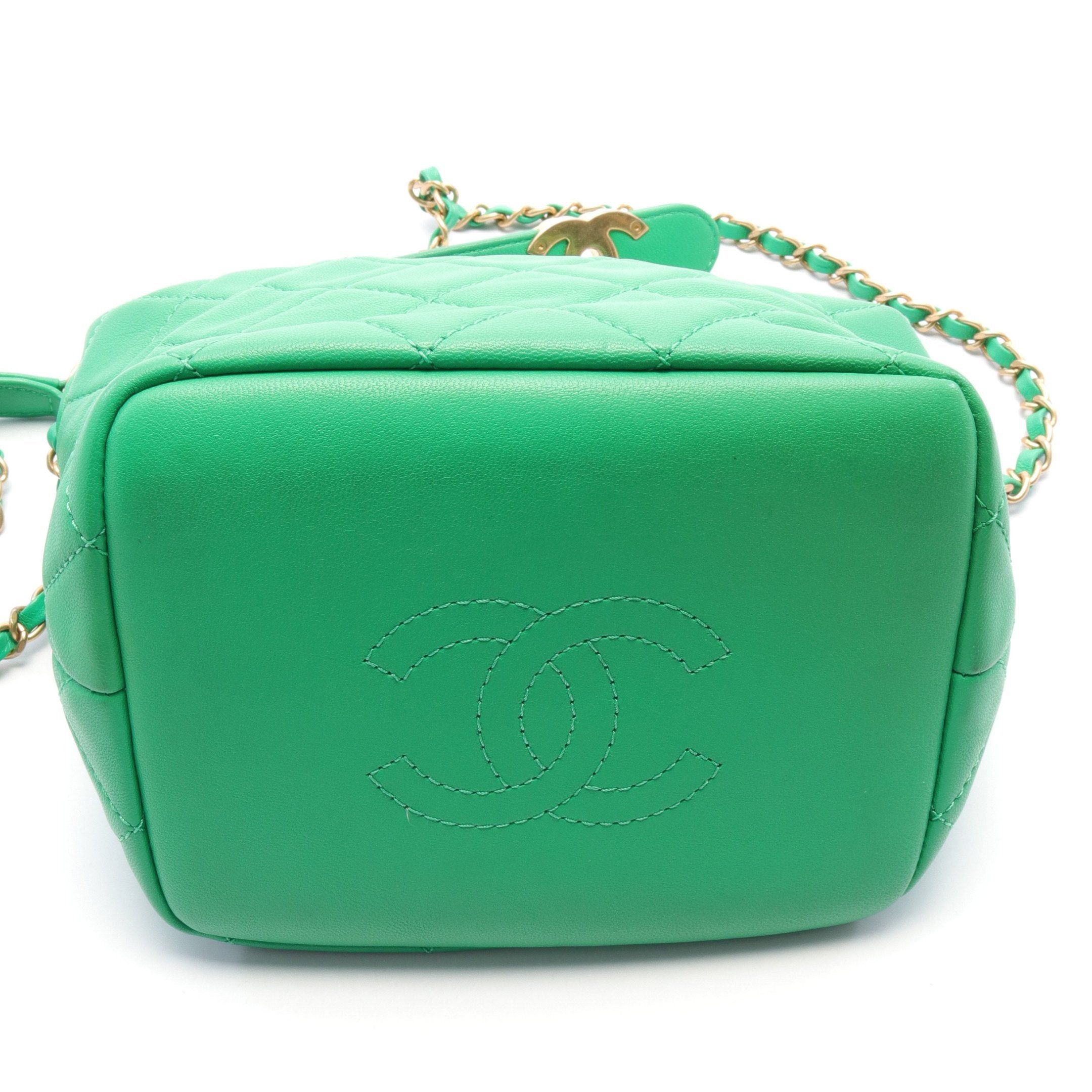 Chanel Chanel 19 Dizeneuf Matelasse Small Hobo Bag Chain Shoulder Leather Green Gold Hardware Size ONE SIZE - 6 Thumbnail