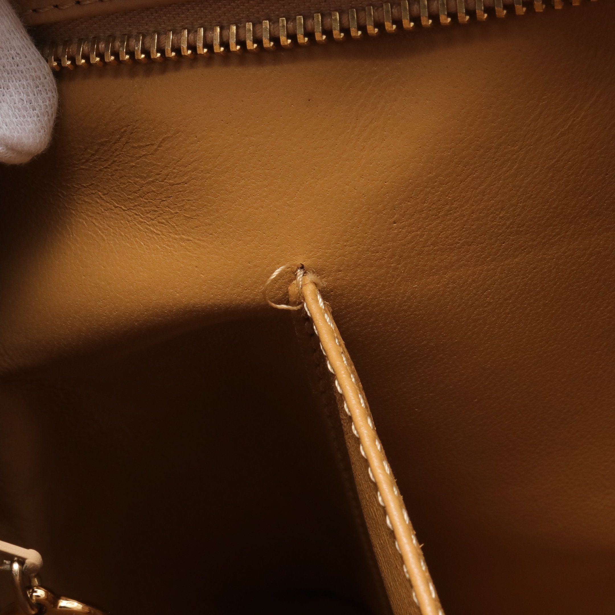 Chanel Chanel Reissue Tote Handbag Bag Caviar Skin Beige Gold Hardware Size ONE SIZE - 6 Thumbnail