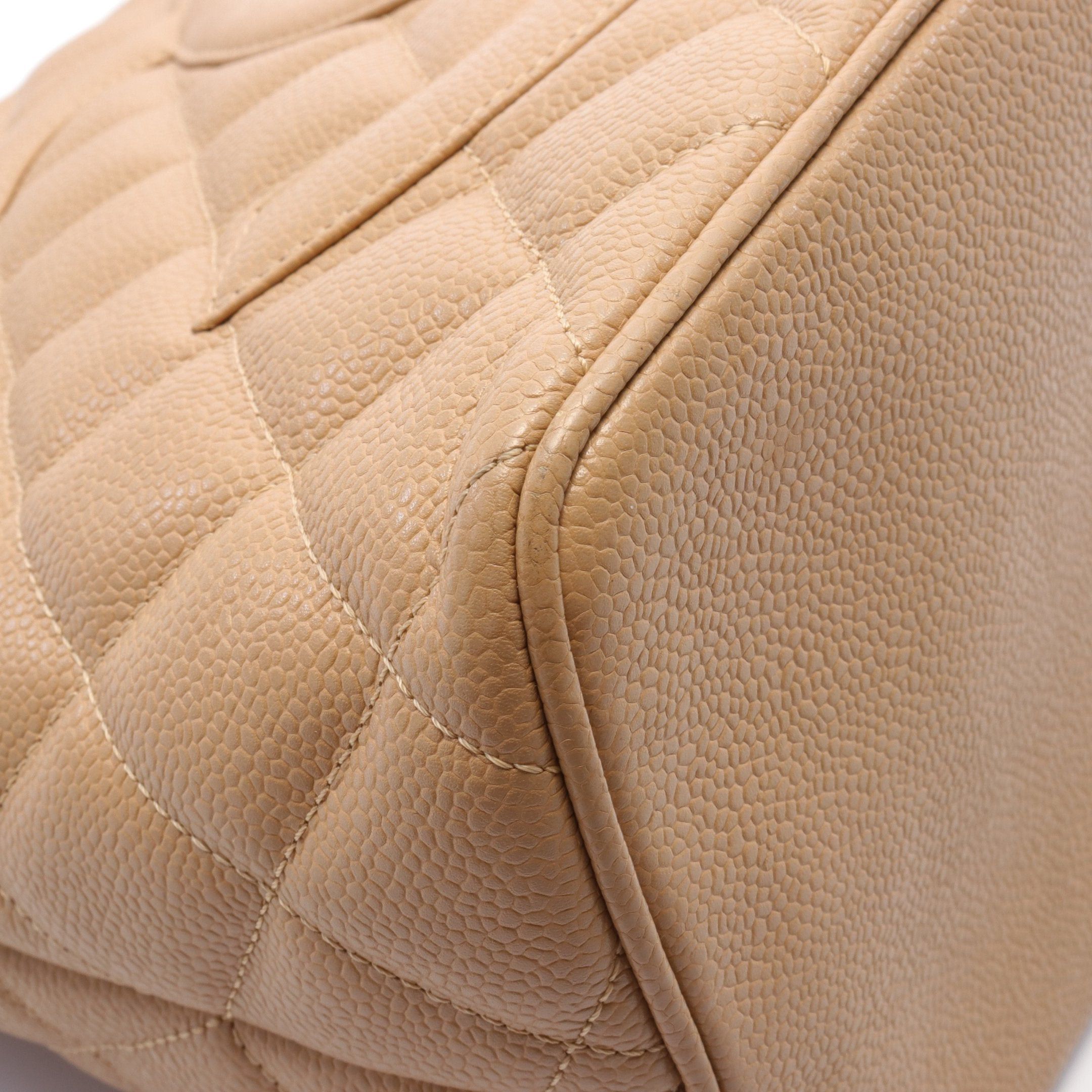 Chanel Chanel Reissue Tote Handbag Bag Caviar Skin Beige Gold Hardware Size ONE SIZE - 7 Thumbnail
