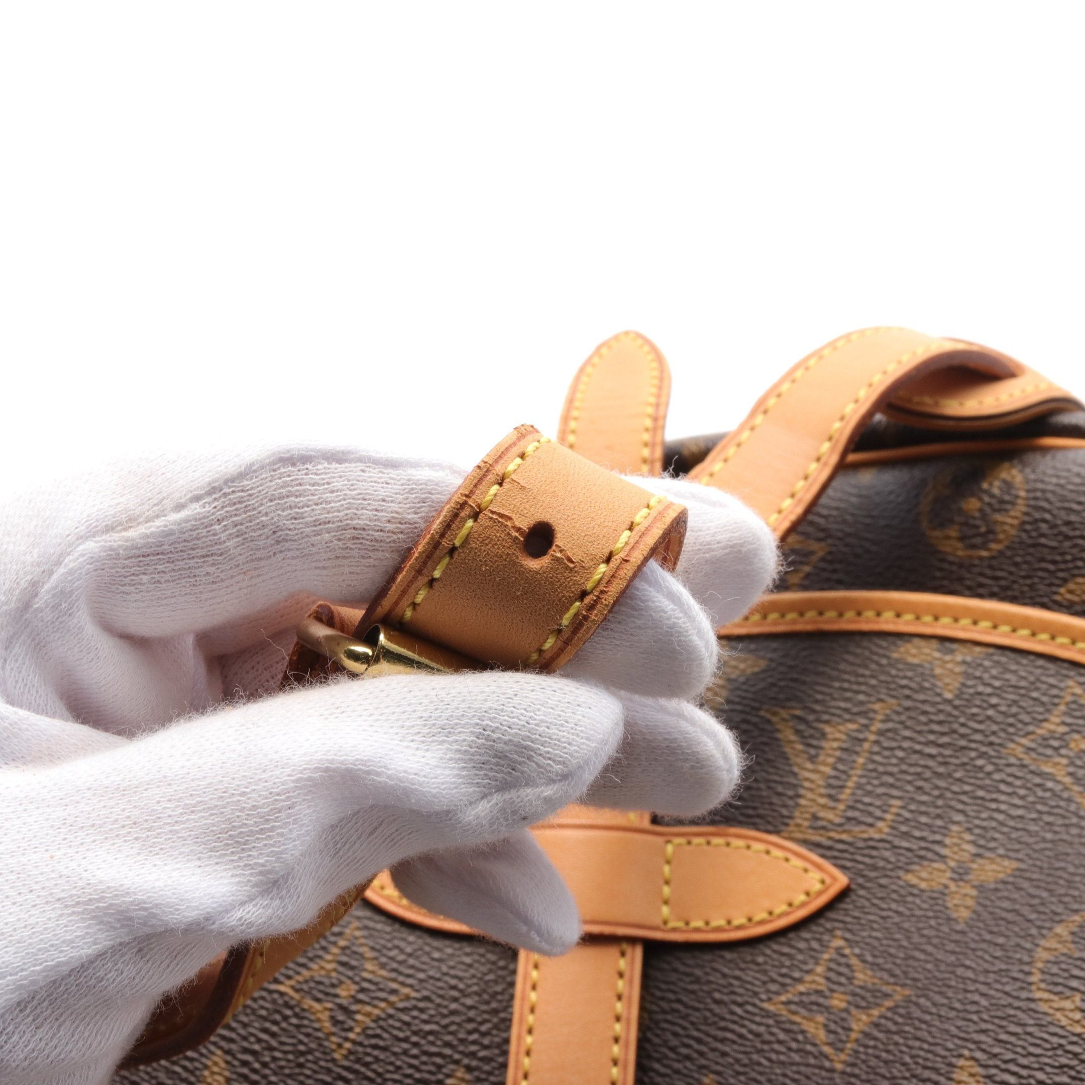Louis Vuitton Louis Vuitton Saumur 30 Monogram Shoulder Bag Leather Brown Size ONE SIZE - 8 Thumbnail