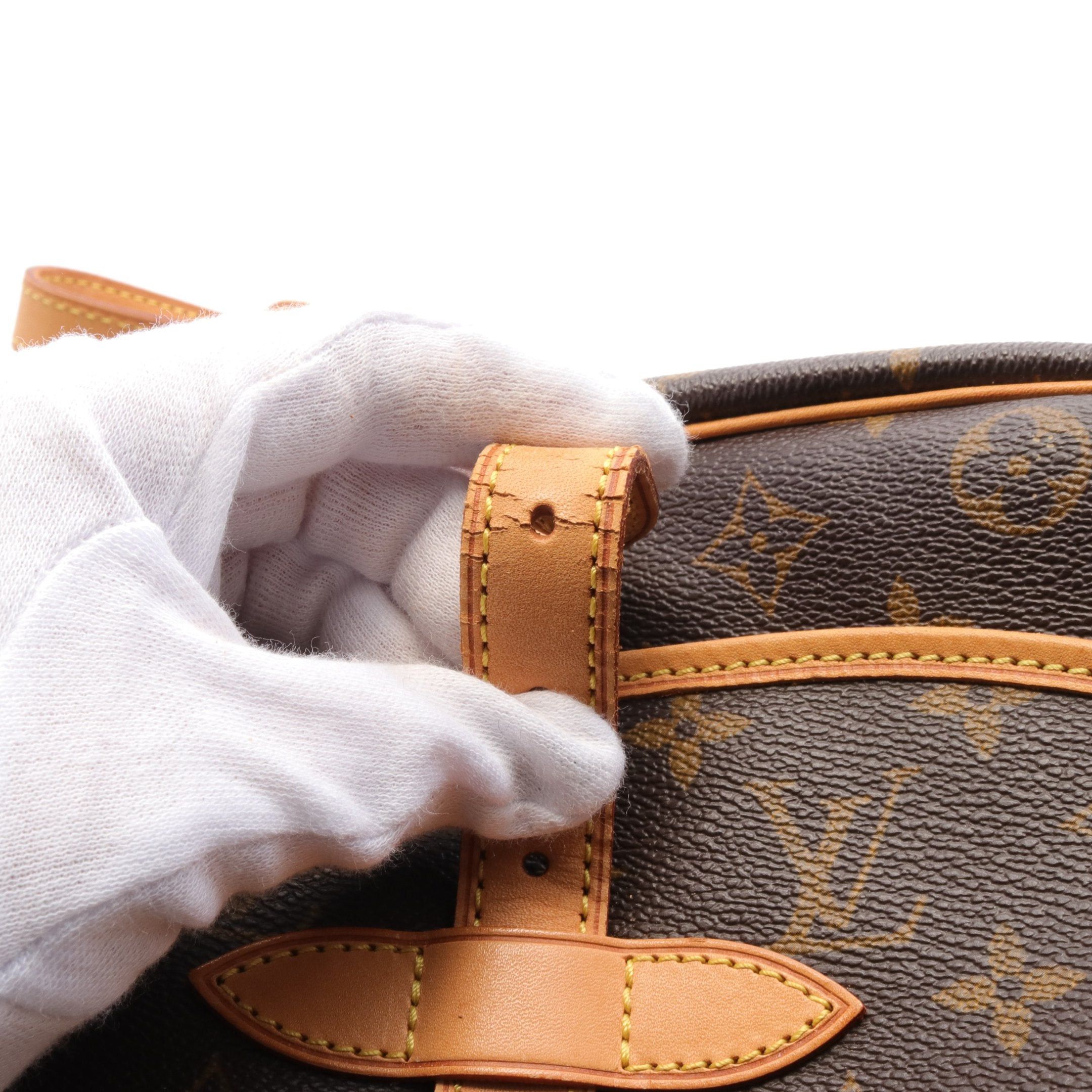 Louis Vuitton Louis Vuitton Saumur 30 Monogram Shoulder Bag Leather Brown Size ONE SIZE - 9 Thumbnail