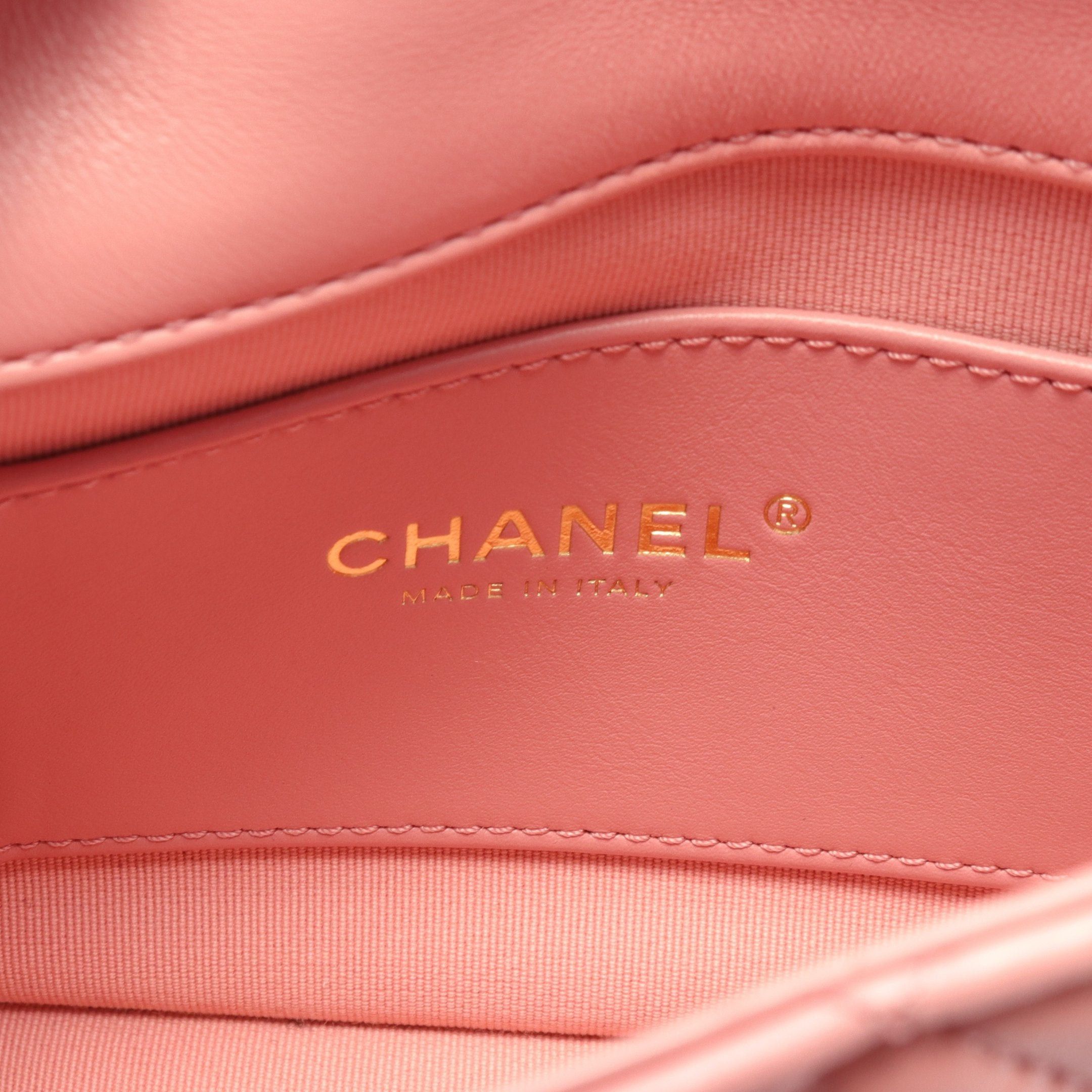 Chanel Chanel Mini Matelasse 20 Chain Shoulder Bag Leather Pink Gold Hardware Size ONE SIZE - 4 Thumbnail