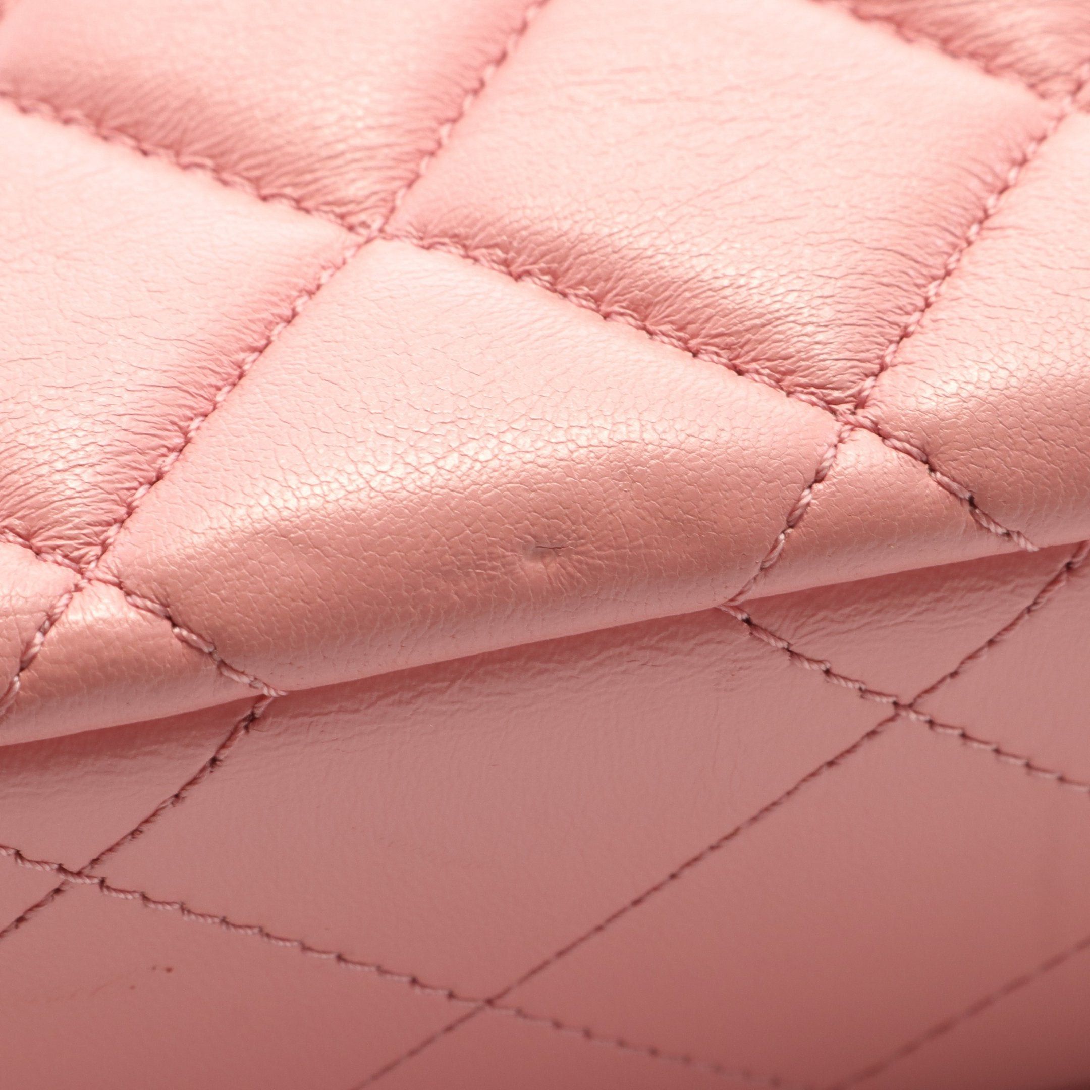 Chanel Chanel Mini Matelasse 20 Chain Shoulder Bag Leather Pink Gold Hardware Size ONE SIZE - 6 Thumbnail
