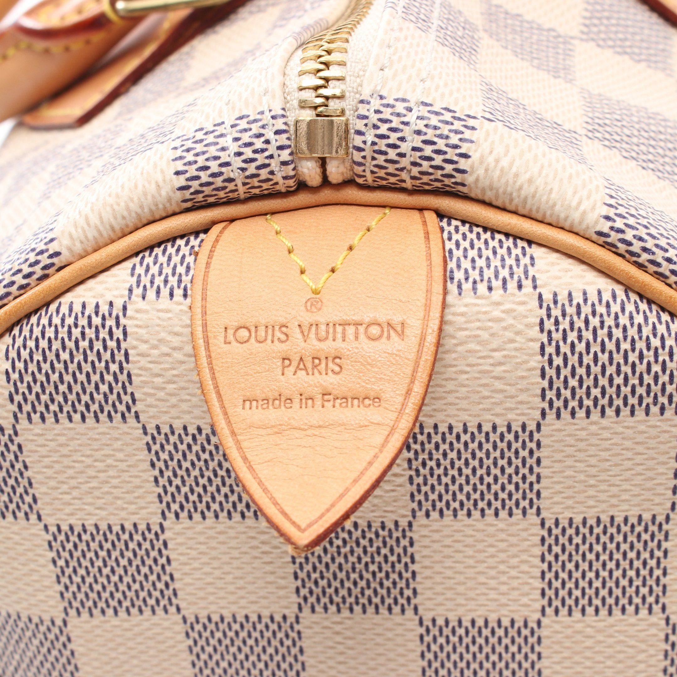 Louis Vuitton Louis Vuitton Speedy 30 Damier Azur Handbag Leather White Size ONE SIZE - 4 Thumbnail