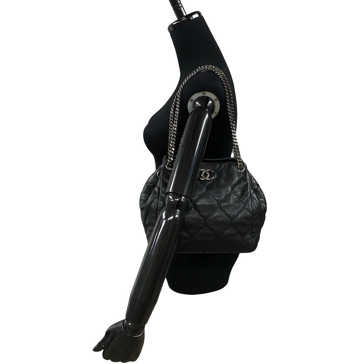 Chanel Chanel Shoulder Bag Black Leather Size ONE SIZE - 2 Thumbnail